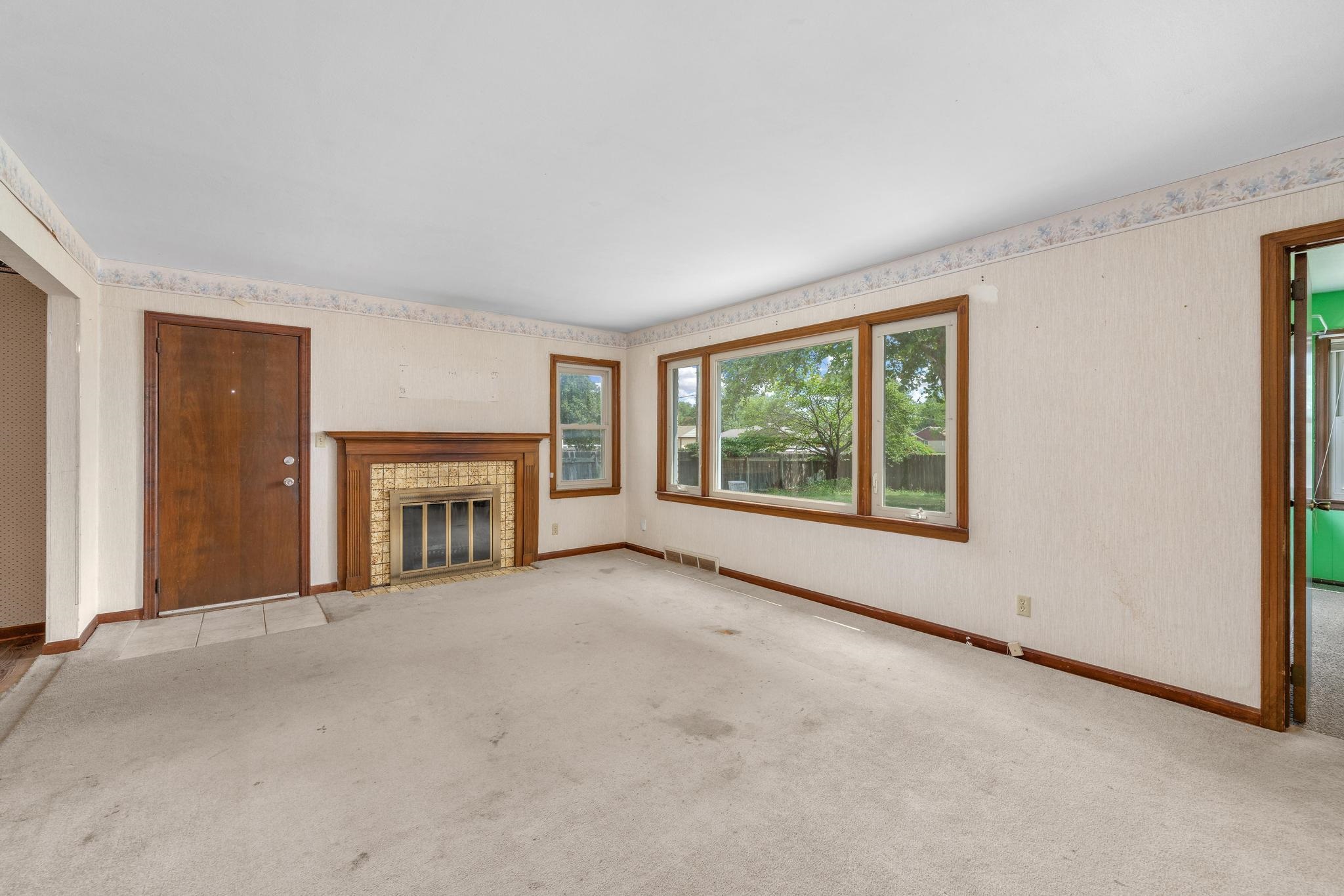 1590 N Womer Dr Property Photo 13