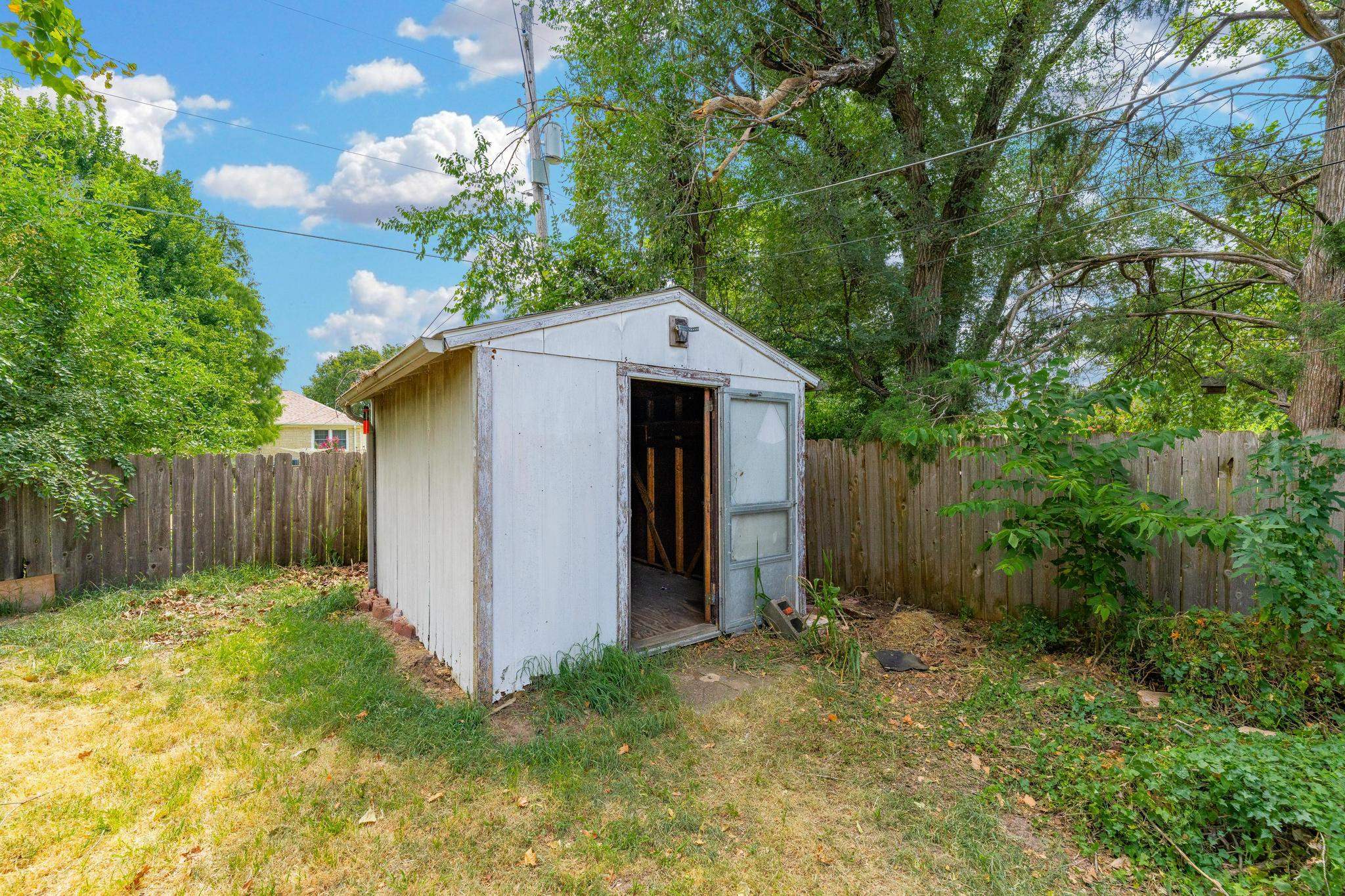 1590 N Womer Dr Property Photo 31