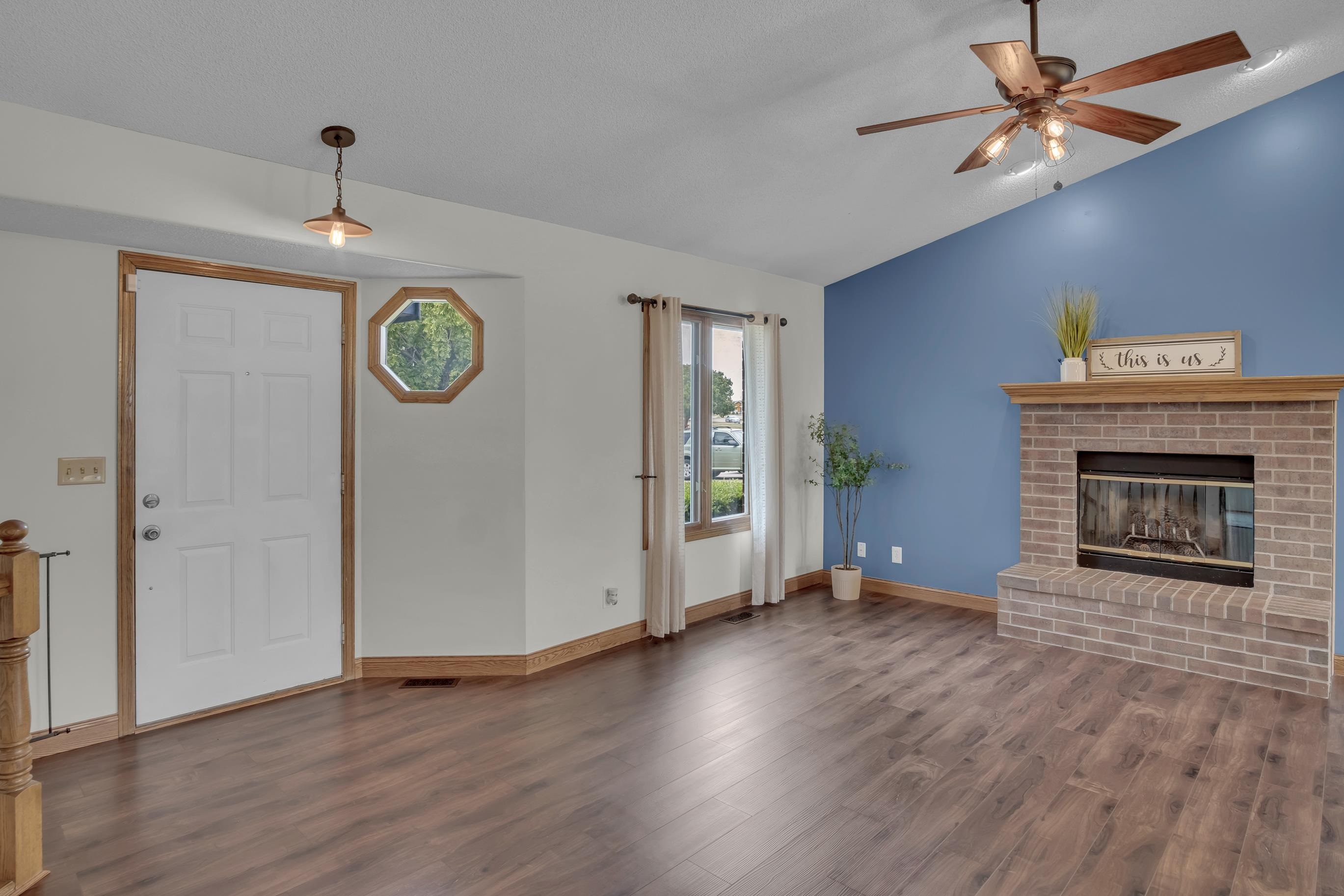 225 Windward Property Photo 21