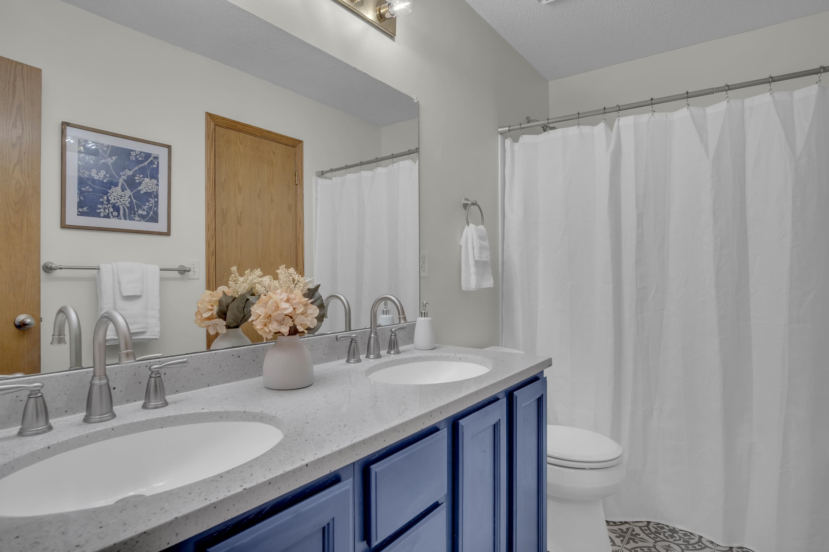 225 Windward Property Photo 23