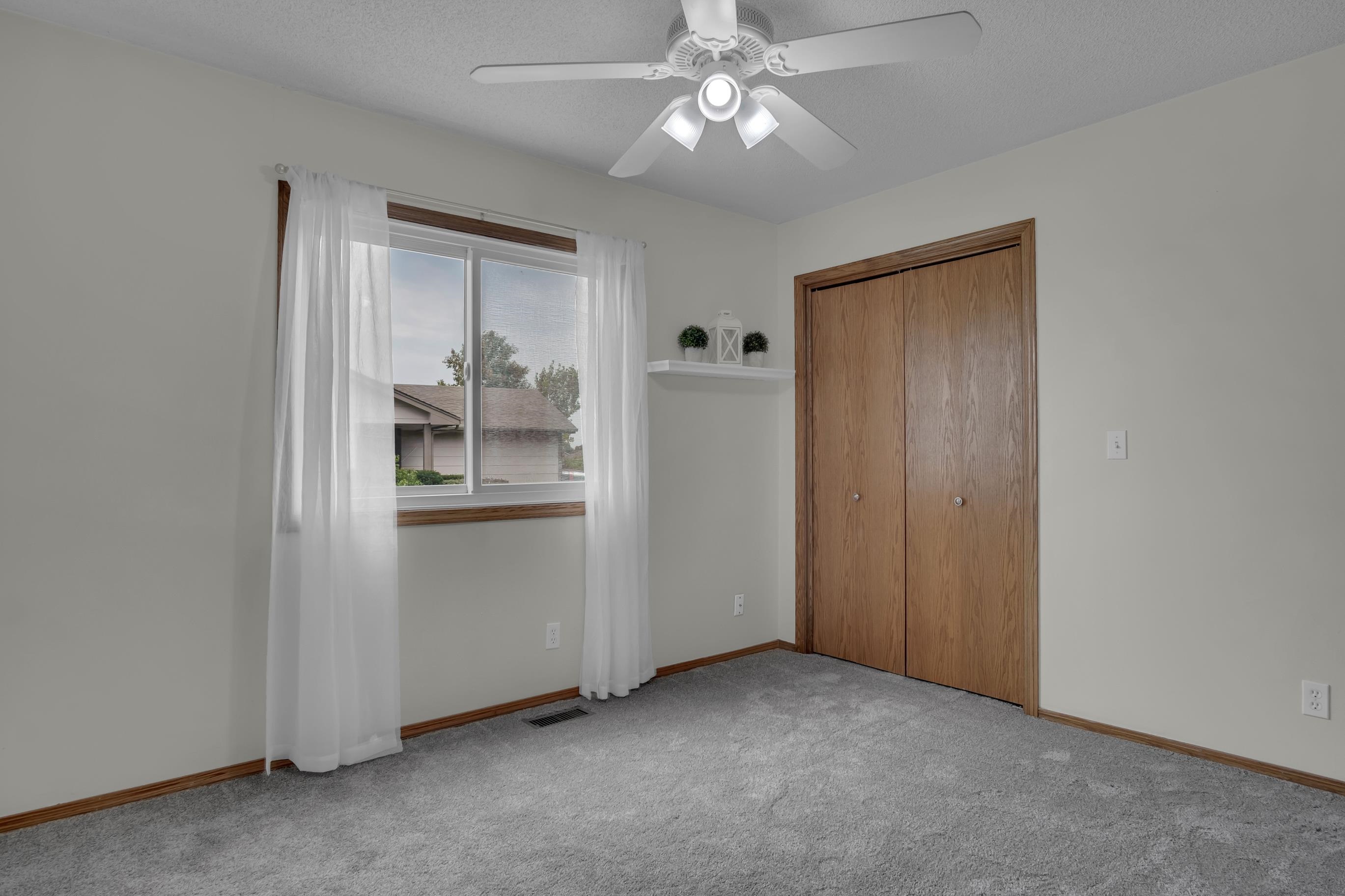 225 Windward Property Photo 29