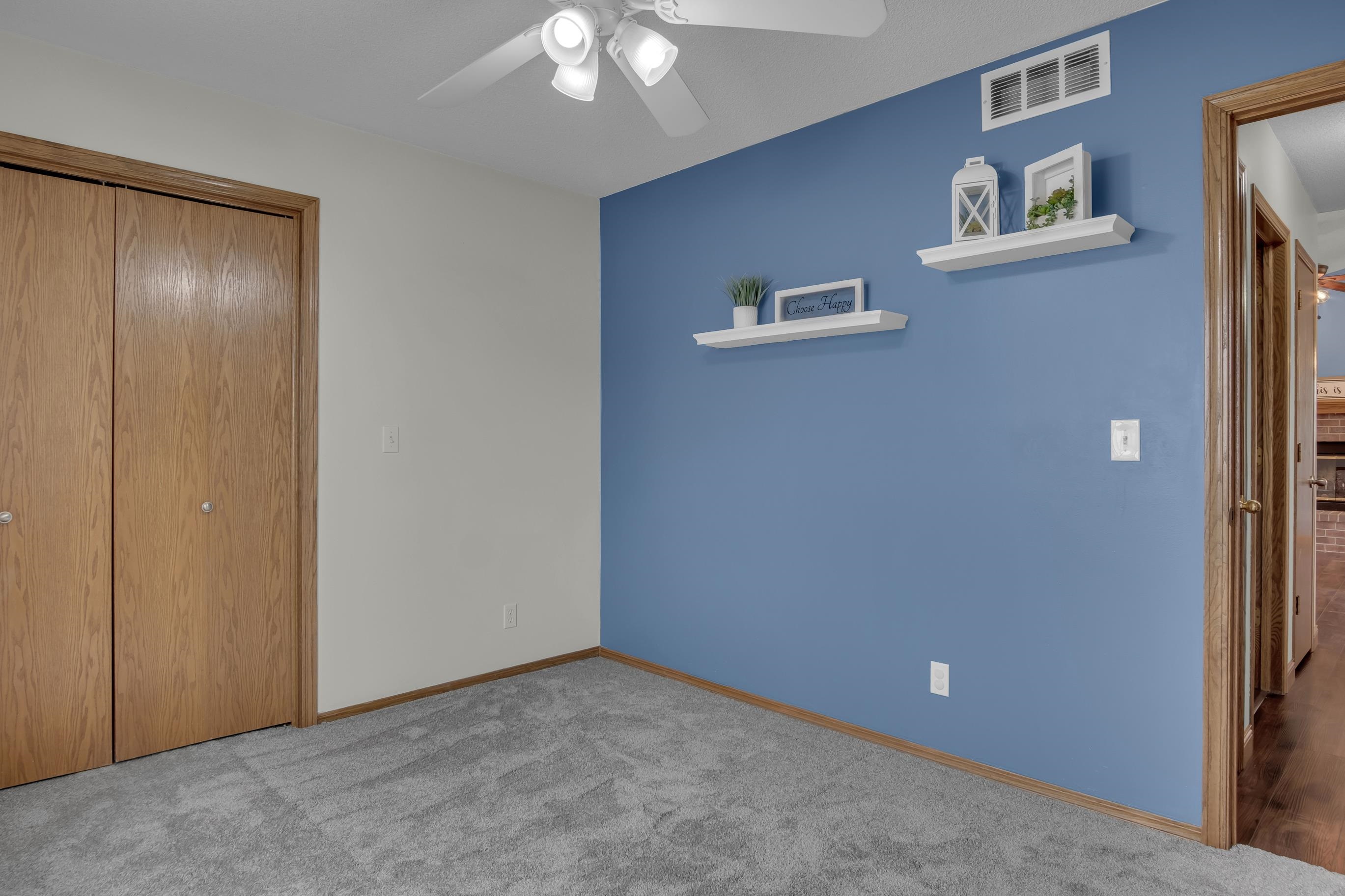 225 Windward Property Photo 30