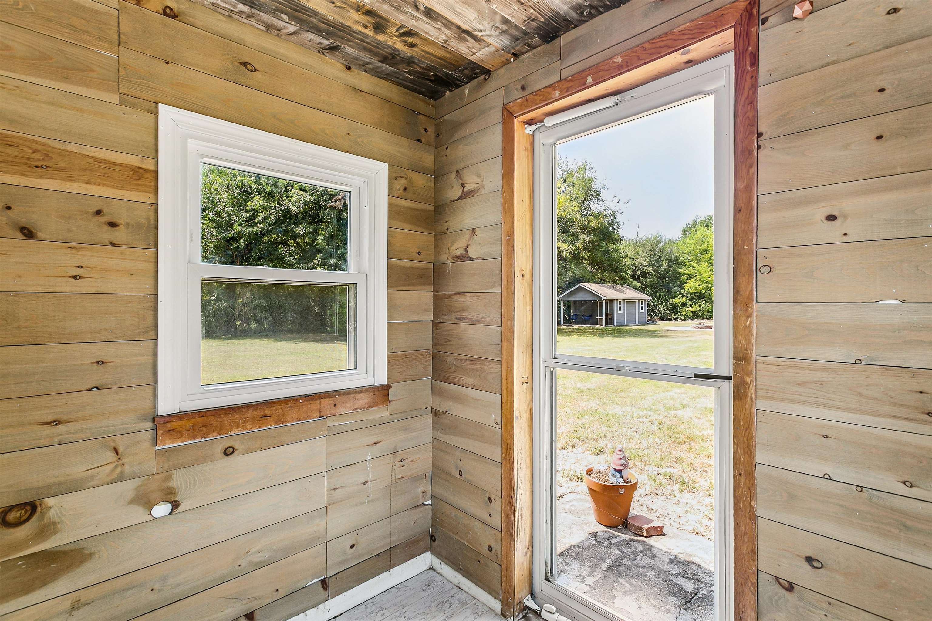 7433 S Pattie St Property Photo 19