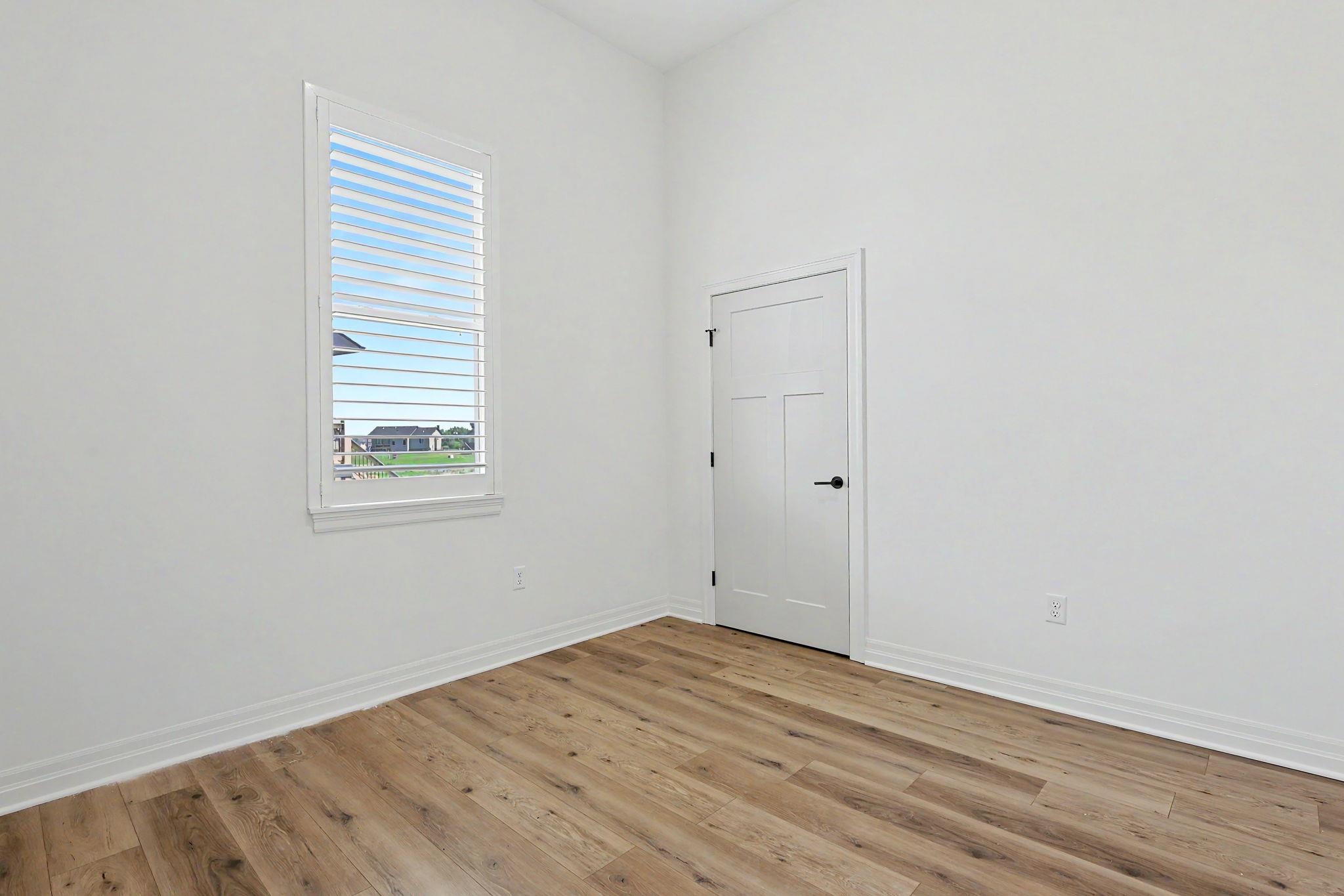 2640 S S Clear Creek St Property Photo 22