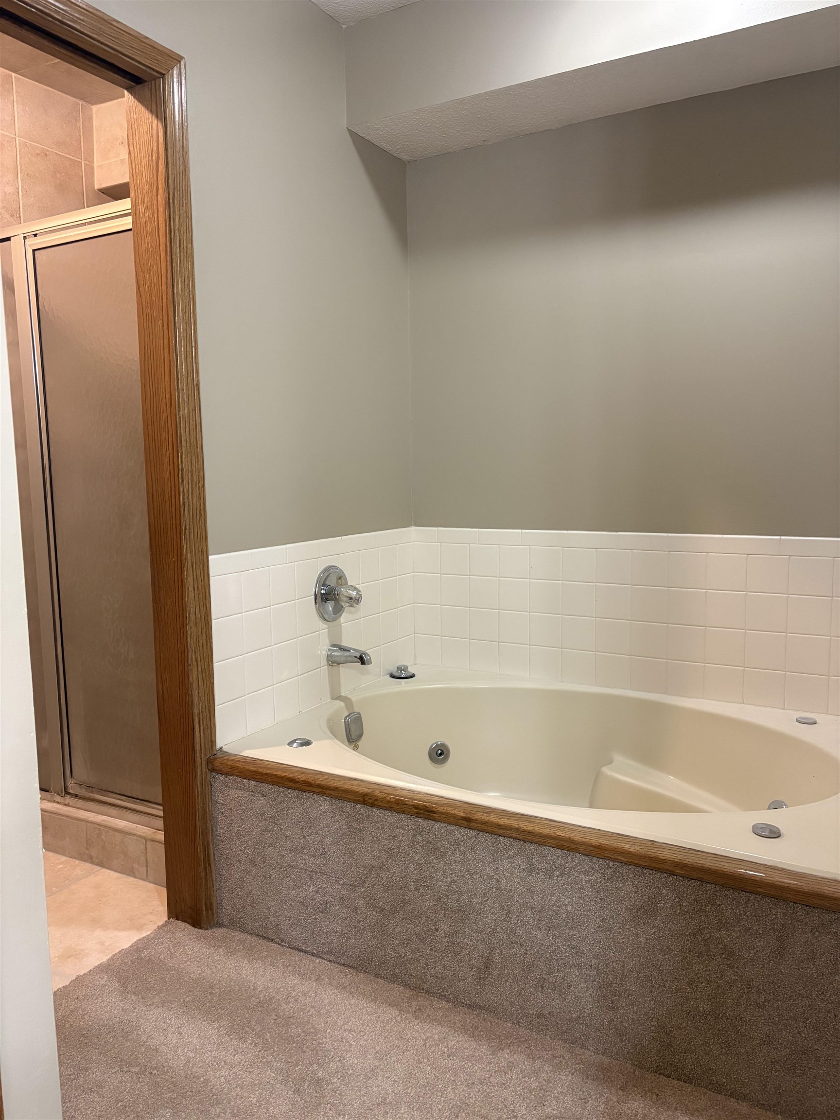 1326 N Shefford Property Photo 18