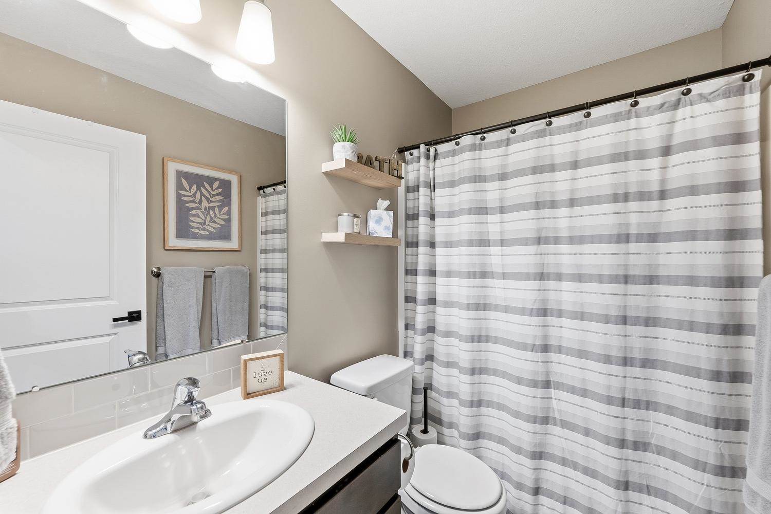 11326 W Wilkinson Ct. Property Photo 24