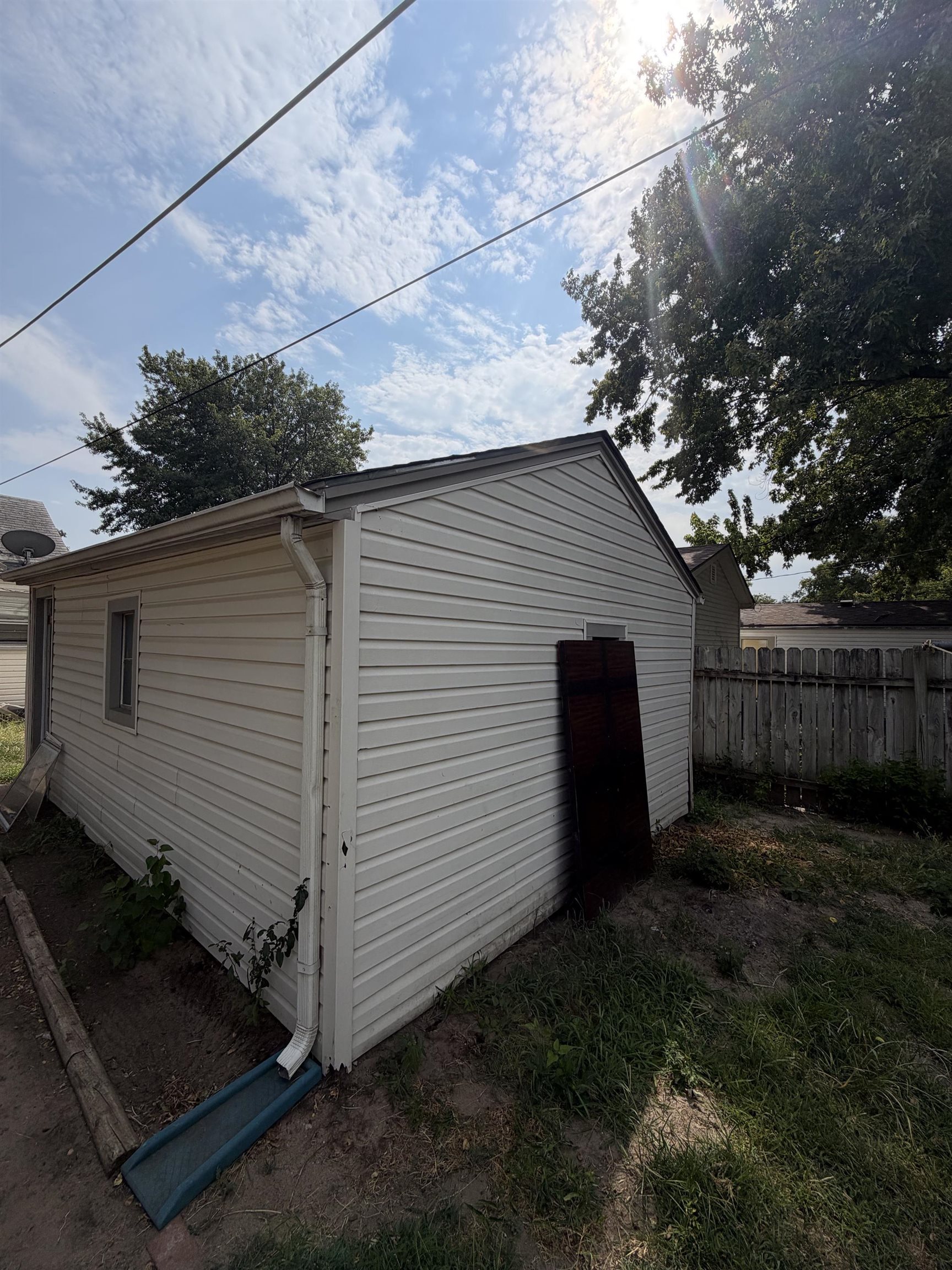 2228 W Caroline Ave Property Photo 34