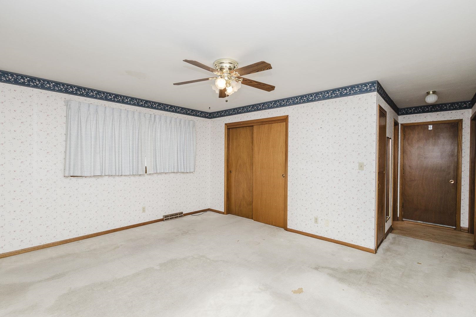 451 N Armour Property Photo 20