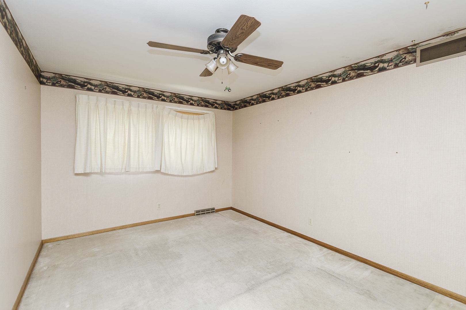 451 N Armour Property Photo 22