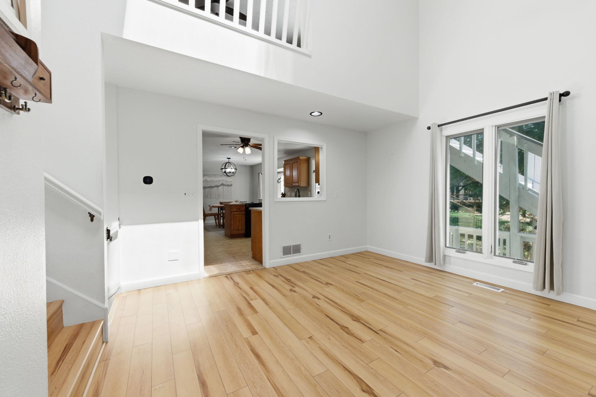 500 Sharon Court Property Photo 10