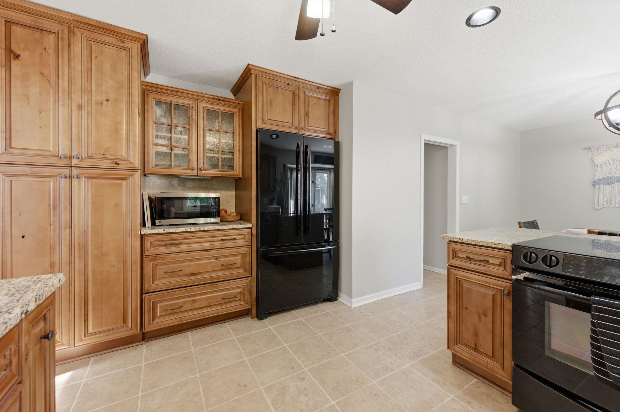 500 Sharon Court Property Photo 16