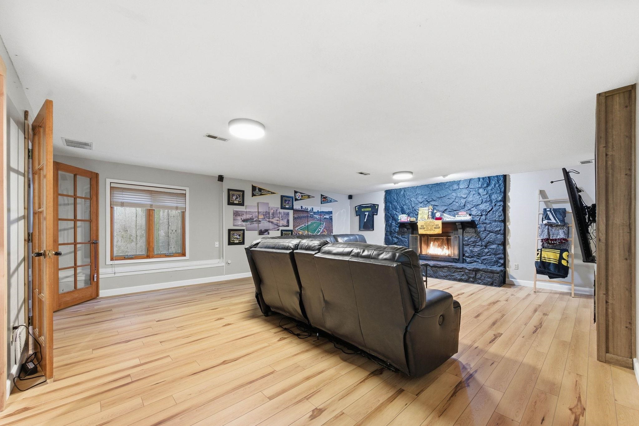 500 Sharon Court Property Photo 26