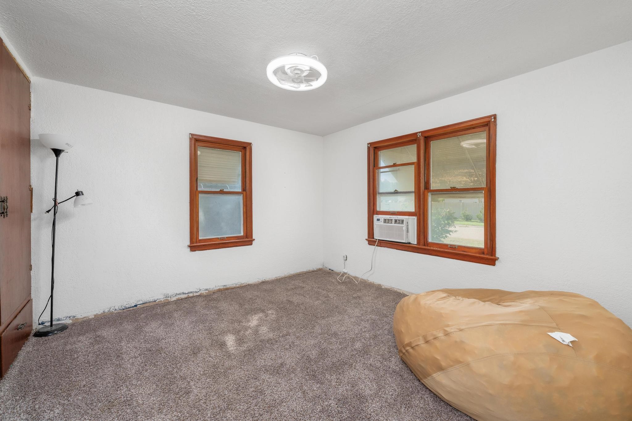 1501 N C St Property Photo 18