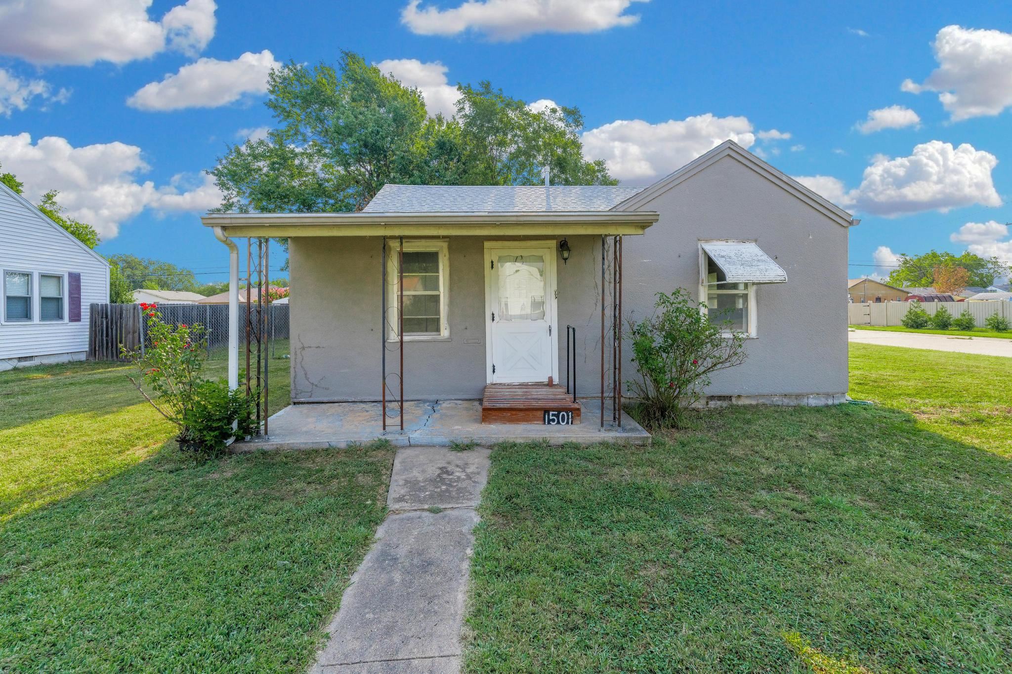1501 N C St Property Photo 35
