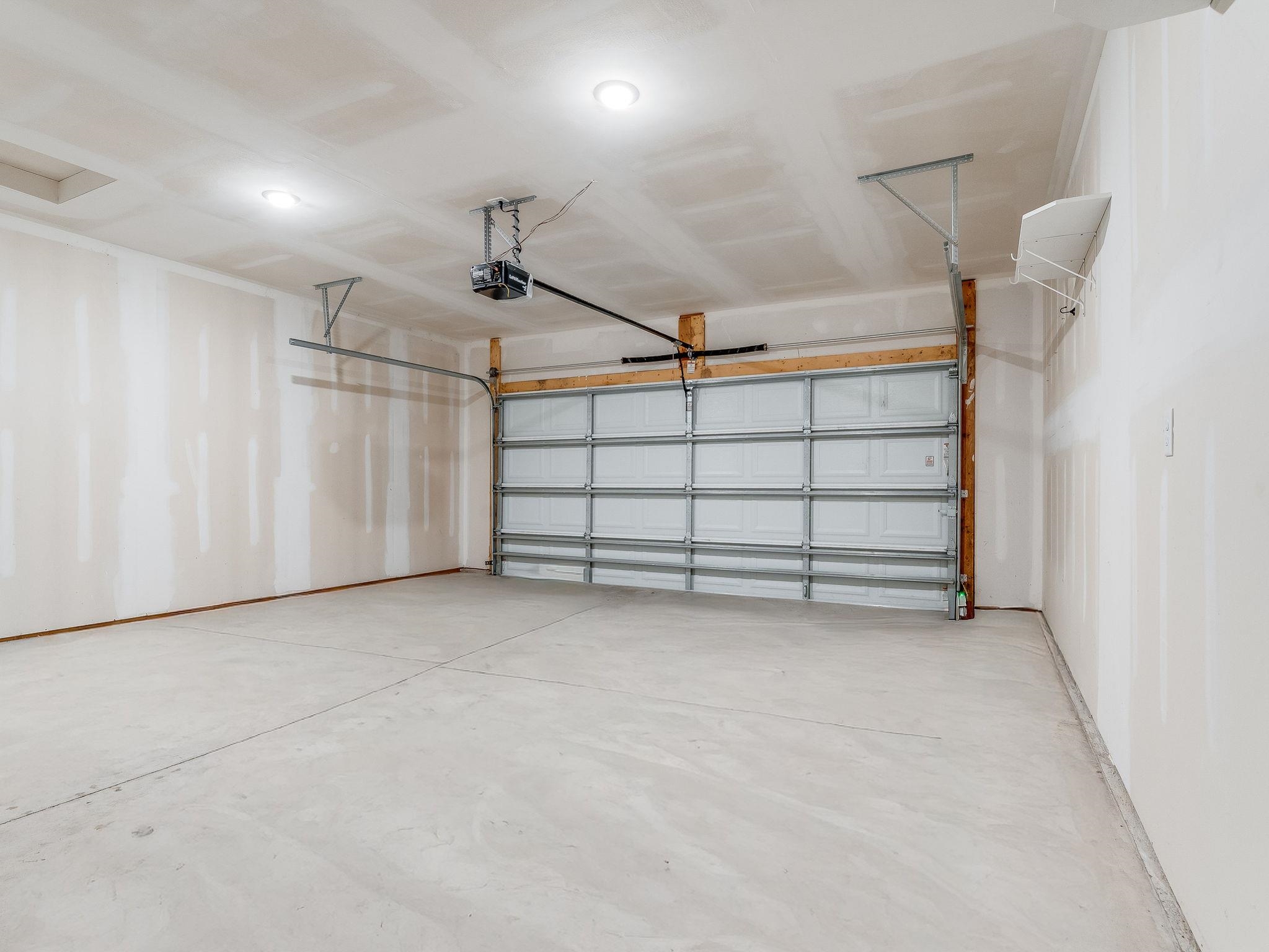 12037 W Shadow Lakes Property Photo 26