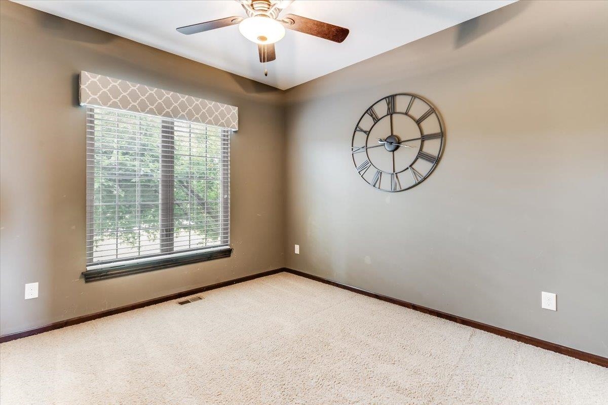 2200 Chestnut Property Photo 15