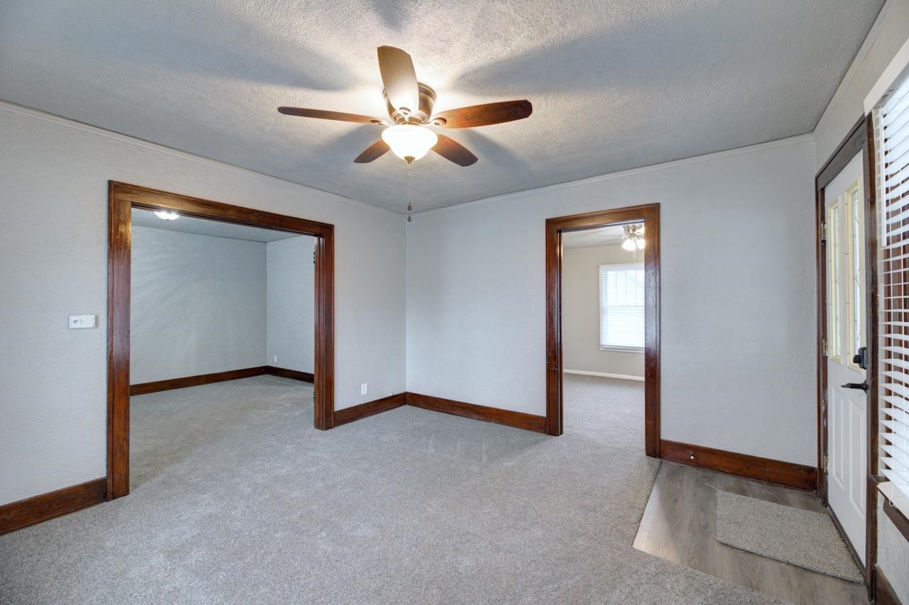 411 W Chestnut Ave. Property Photo 5