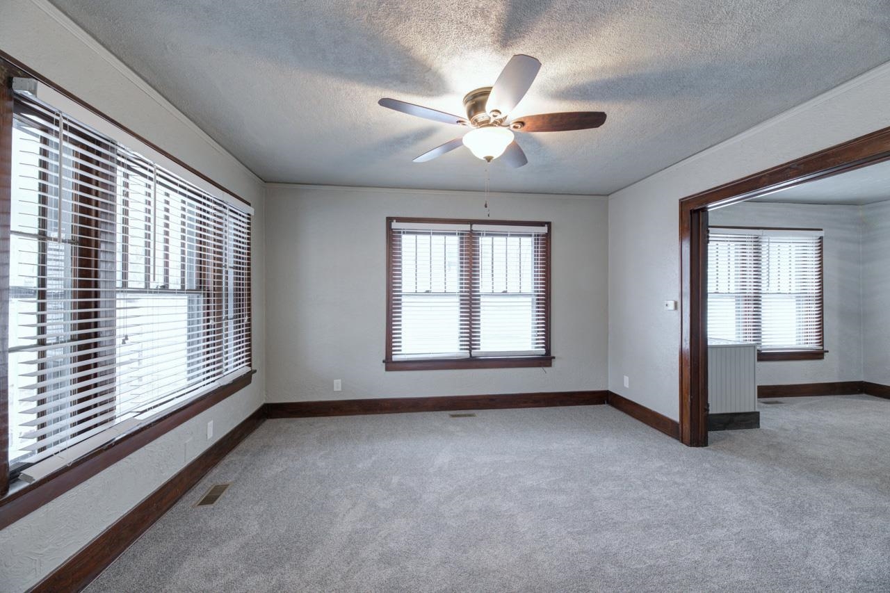 411 W Chestnut Ave. Property Photo 25