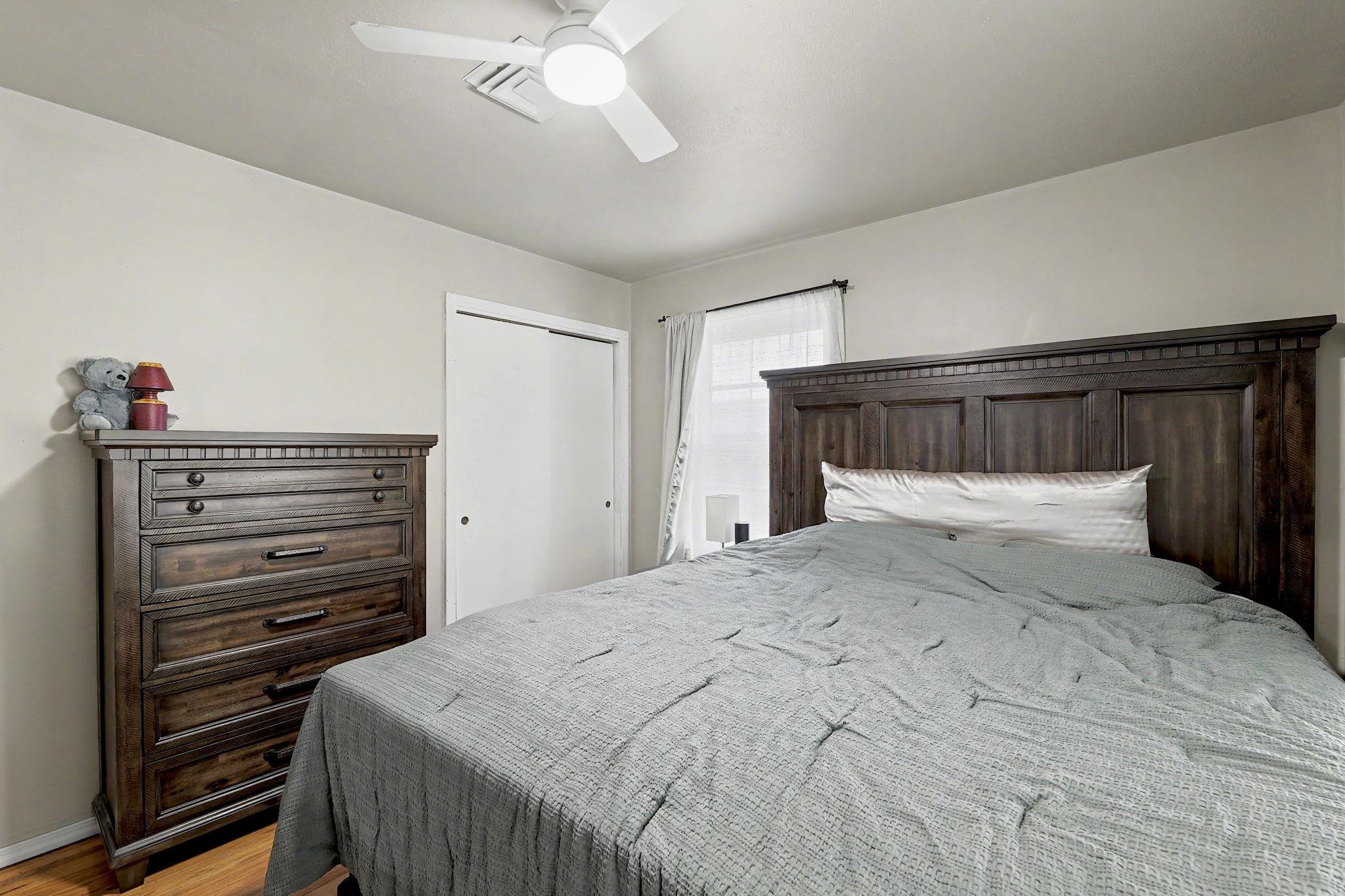 1032 S Fabrique Property Photo 11
