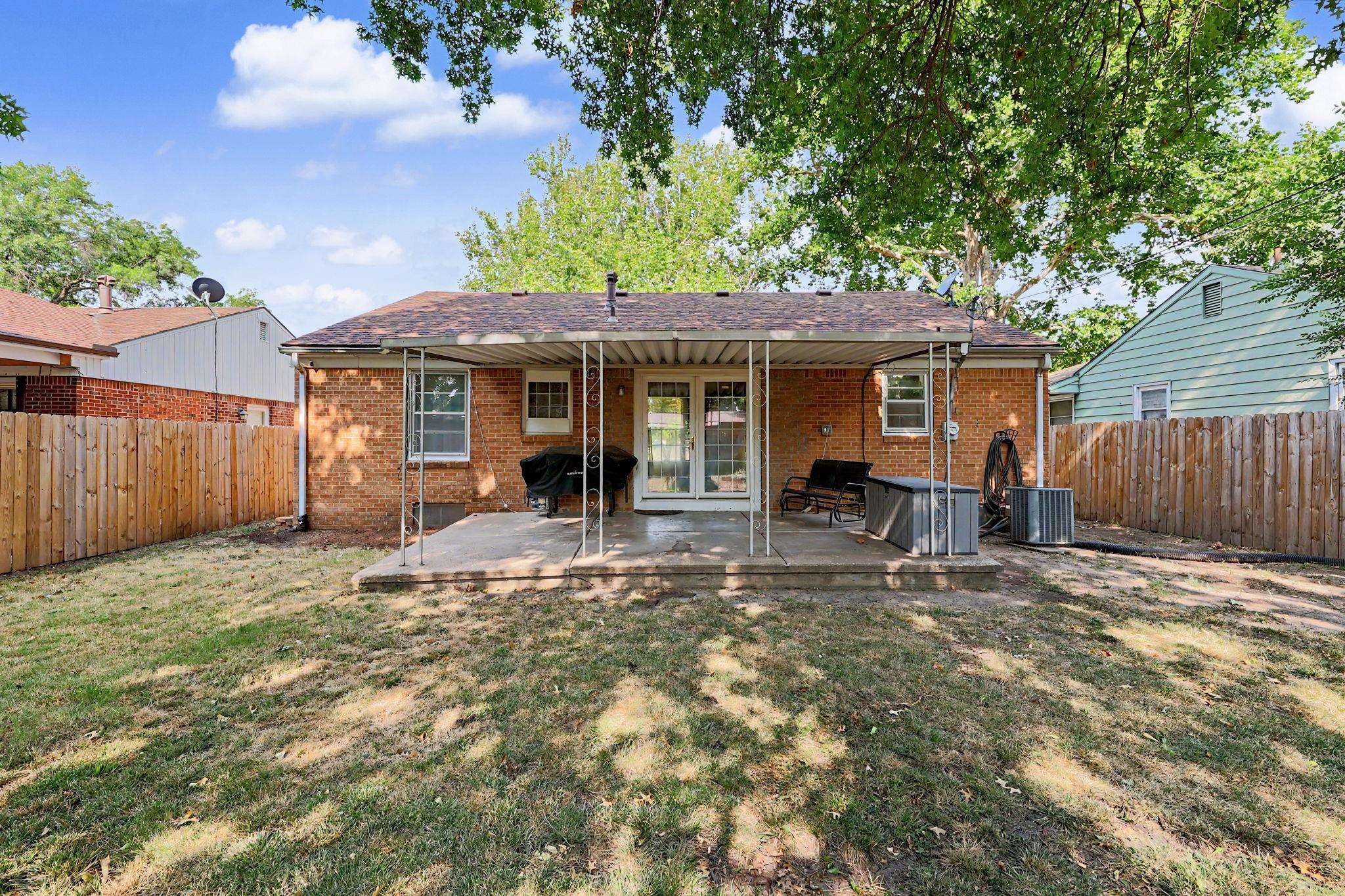 1032 S Fabrique Property Photo 30