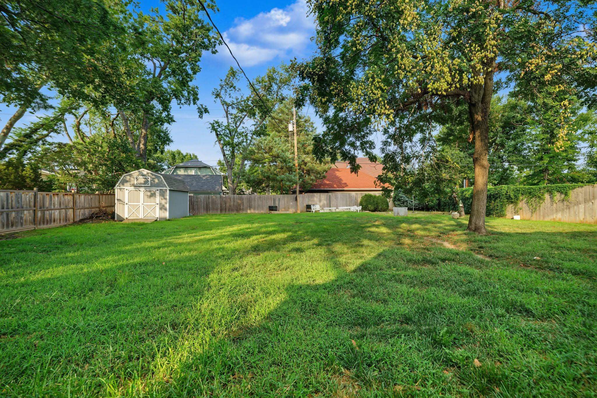 211 Greenway Rd. Property Photo 21