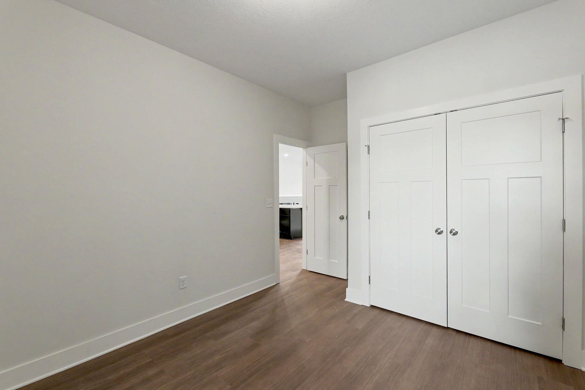 2919 S Cedar Crest Ct #100 Property Photo 18