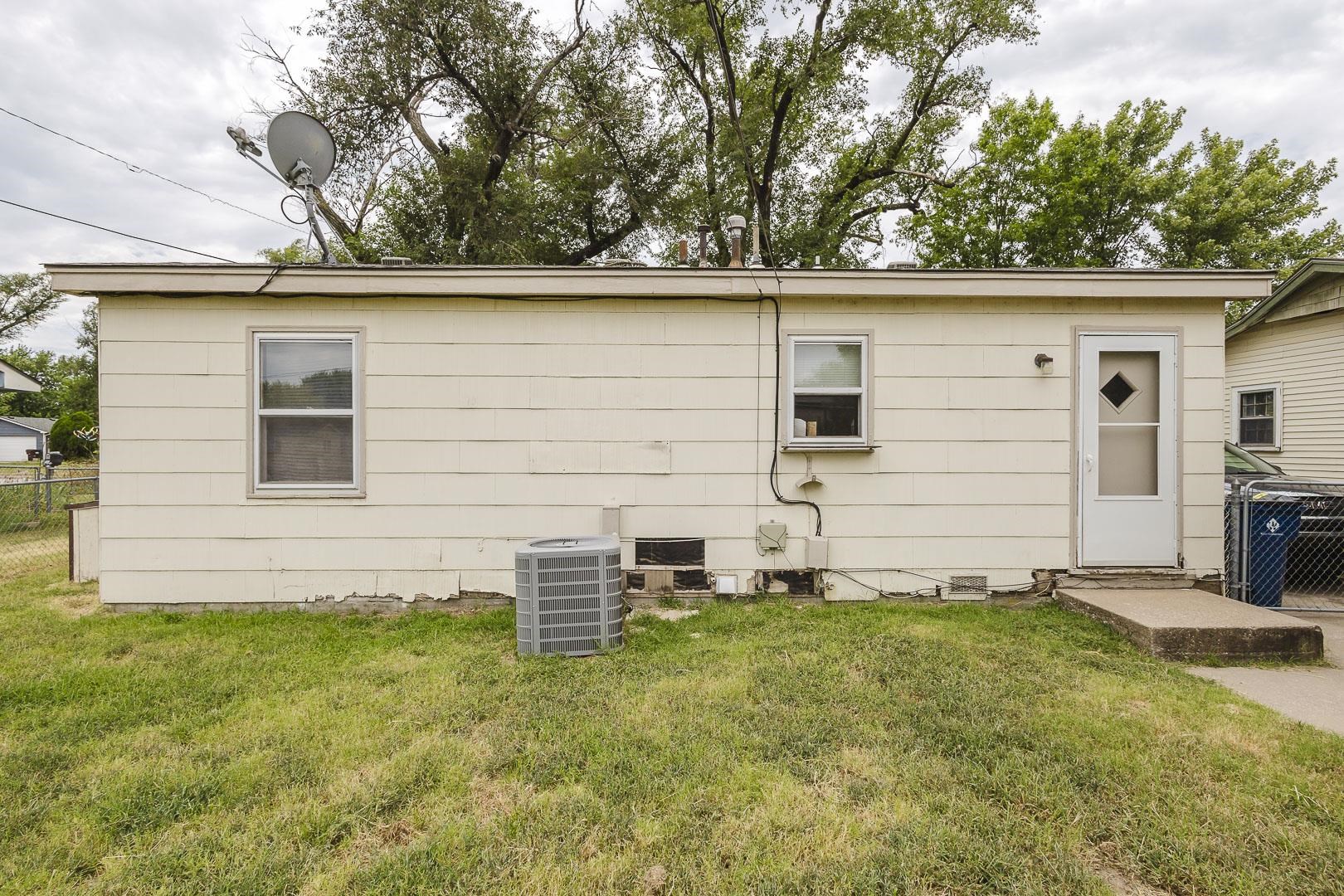 750 N Arapaho Property Photo 18