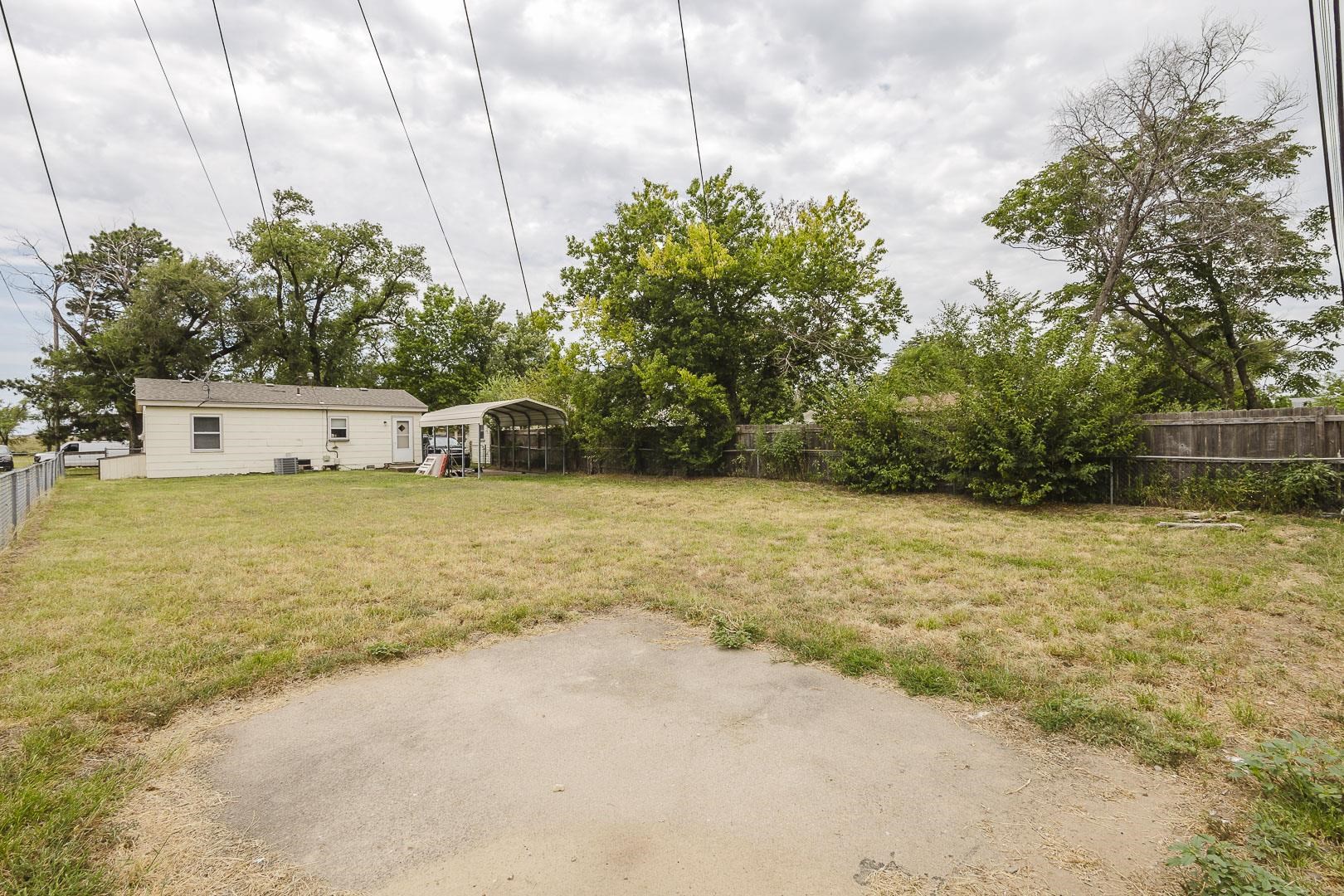 750 N Arapaho Property Photo 22
