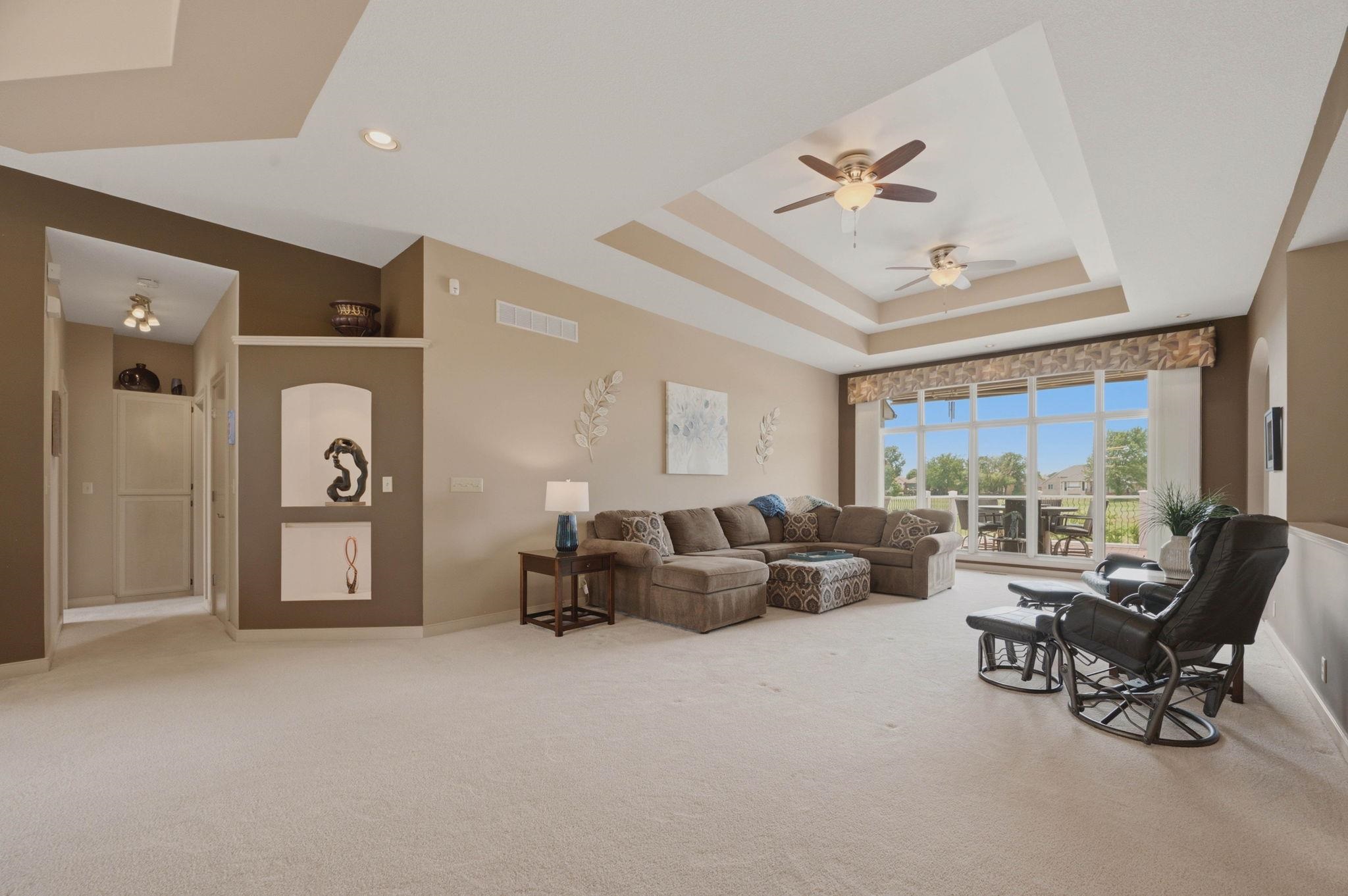 4101 N Jasmine Street Property Photo 6
