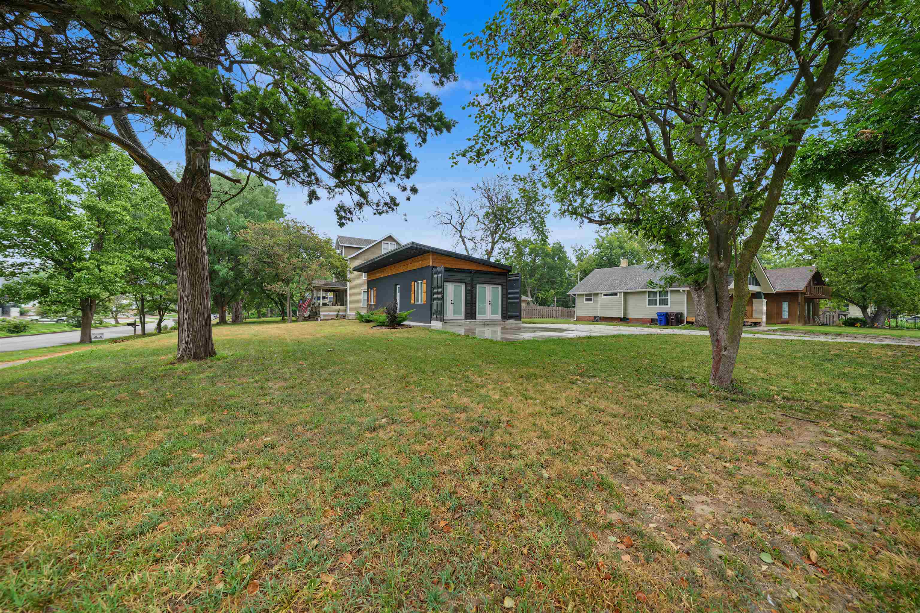 604 N Main St. Property Photo 15