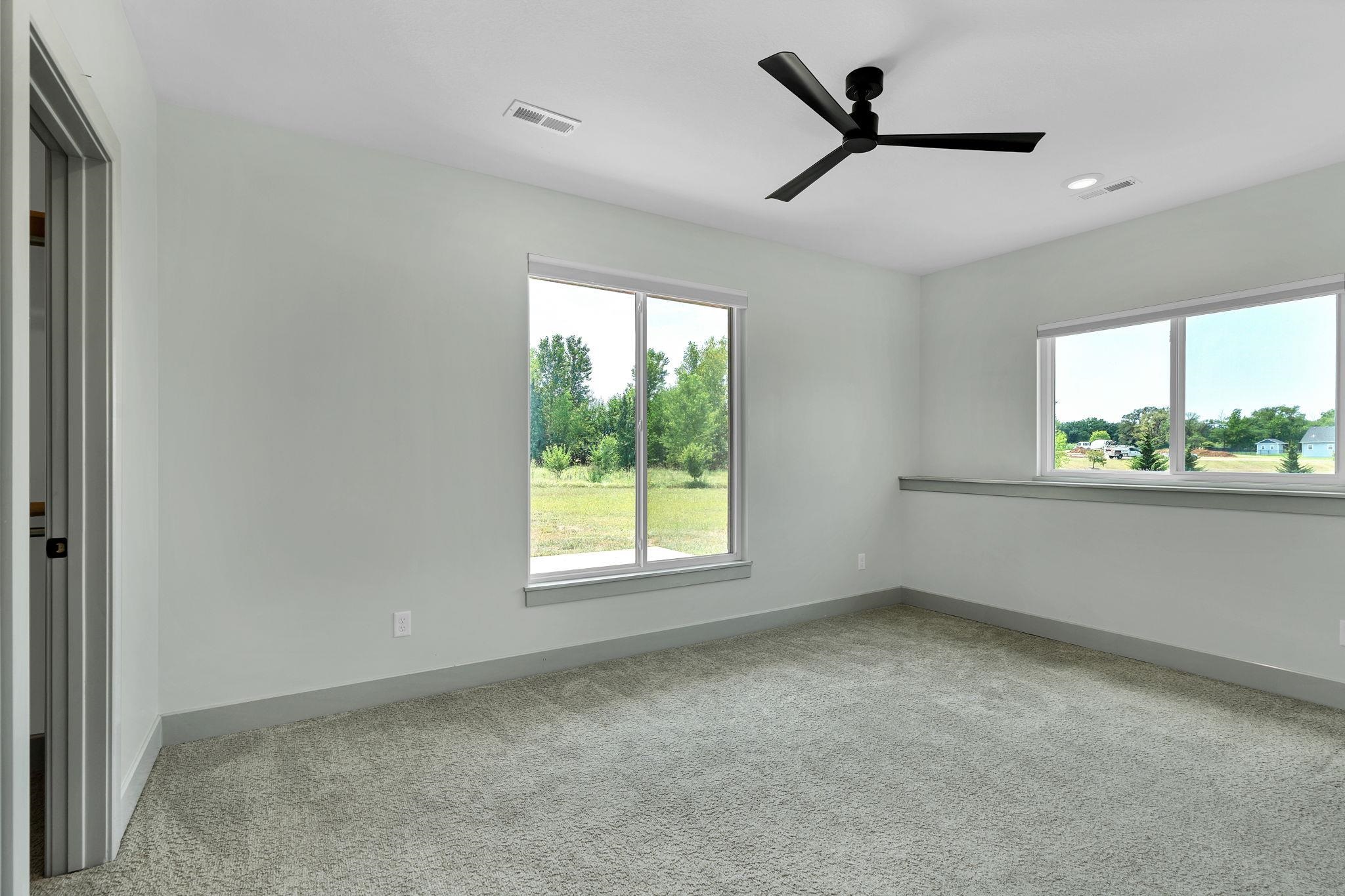 429 Cedar Point Ct Property Photo 31