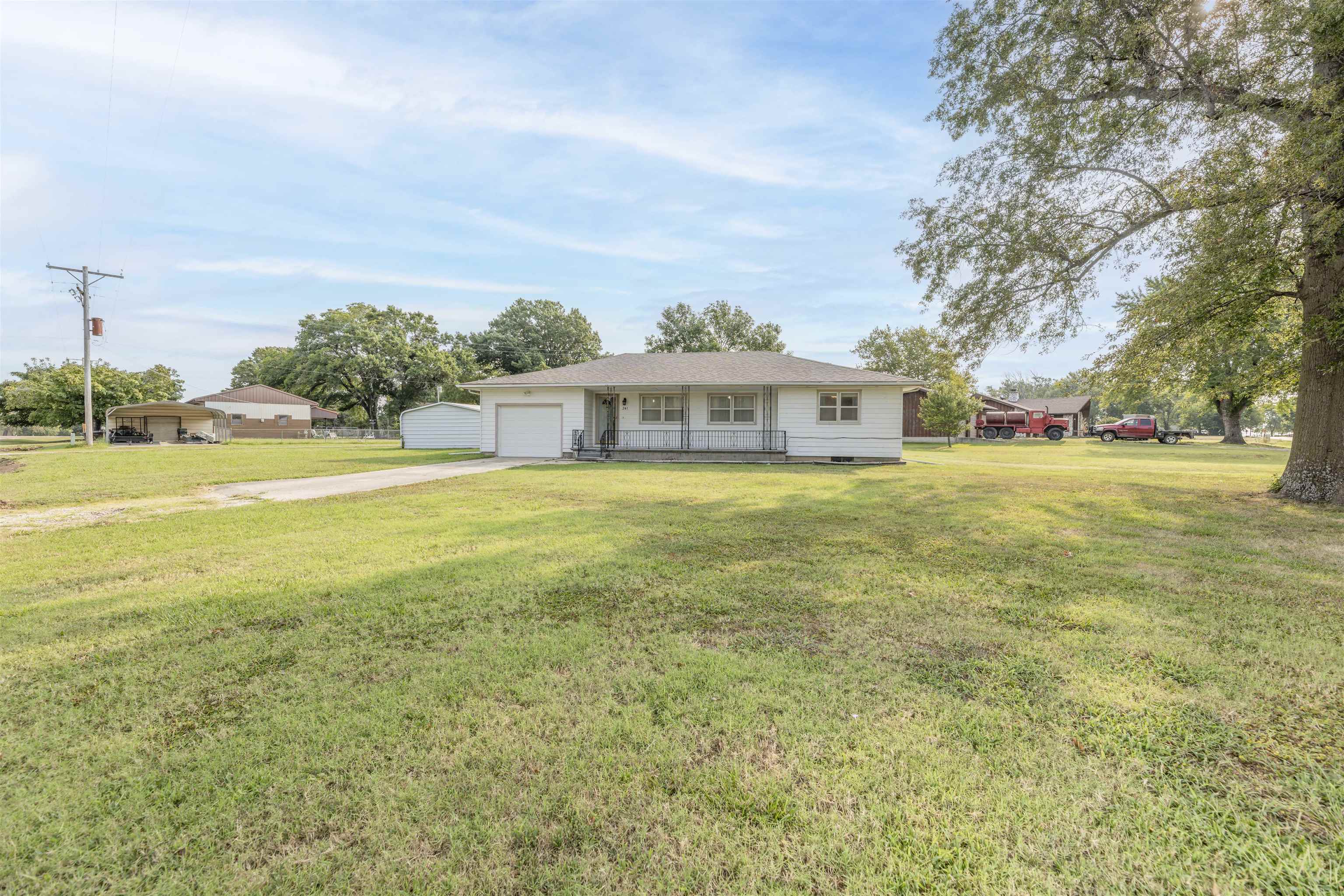 241 S Howard Property Photo 1
