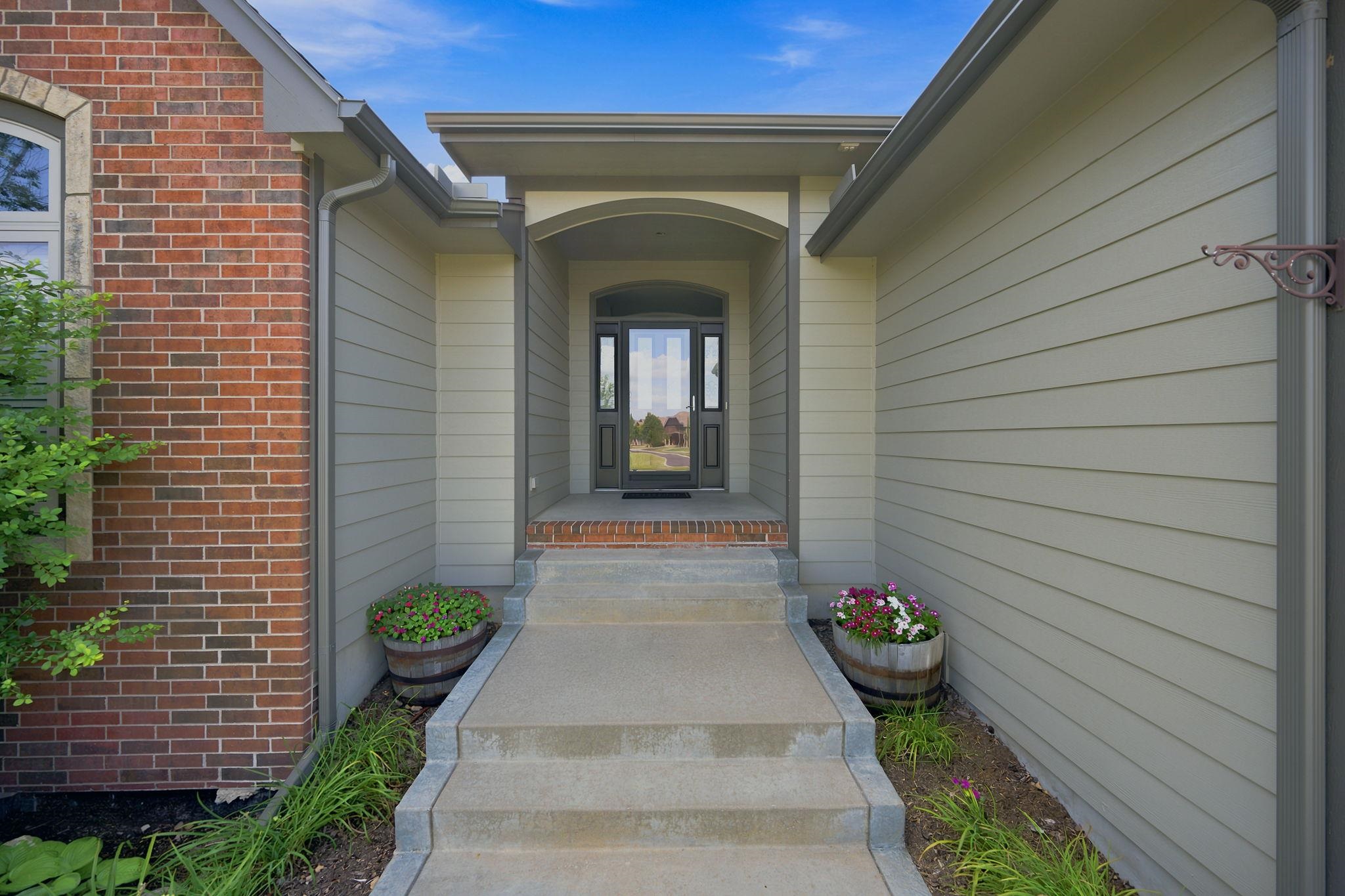 15635 E Majestic Property Photo 3