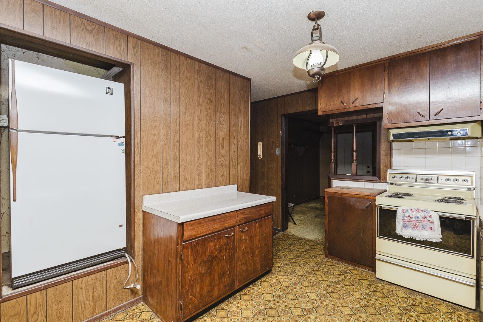 2721 S Washington Property Photo 5