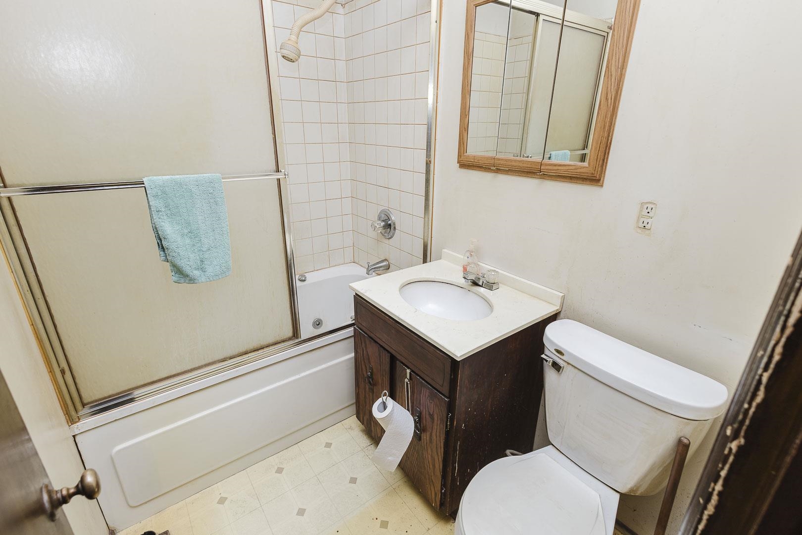 2721 S Washington Property Photo 9