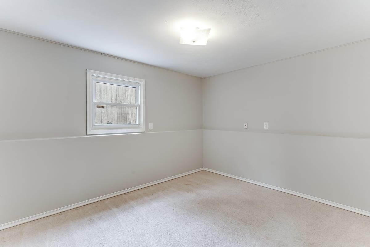 3013 W Hadden Ave Property Photo 20
