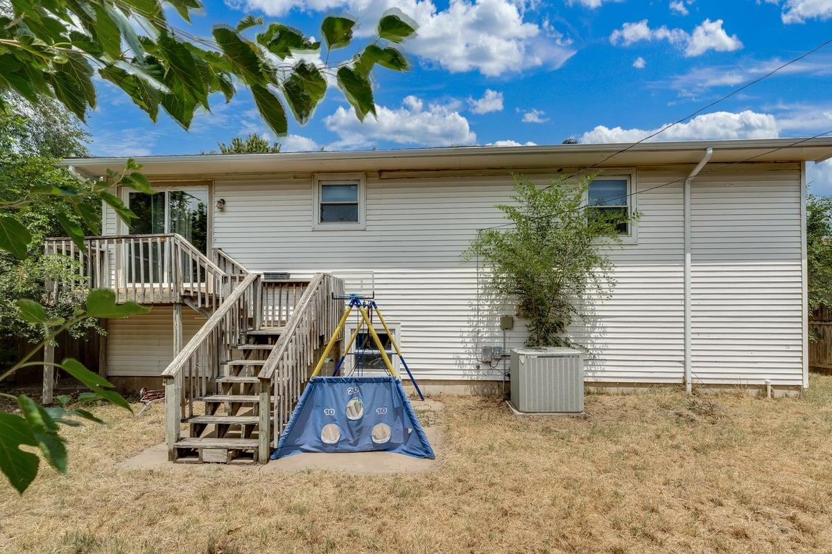 3013 W Hadden Ave Property Photo 26