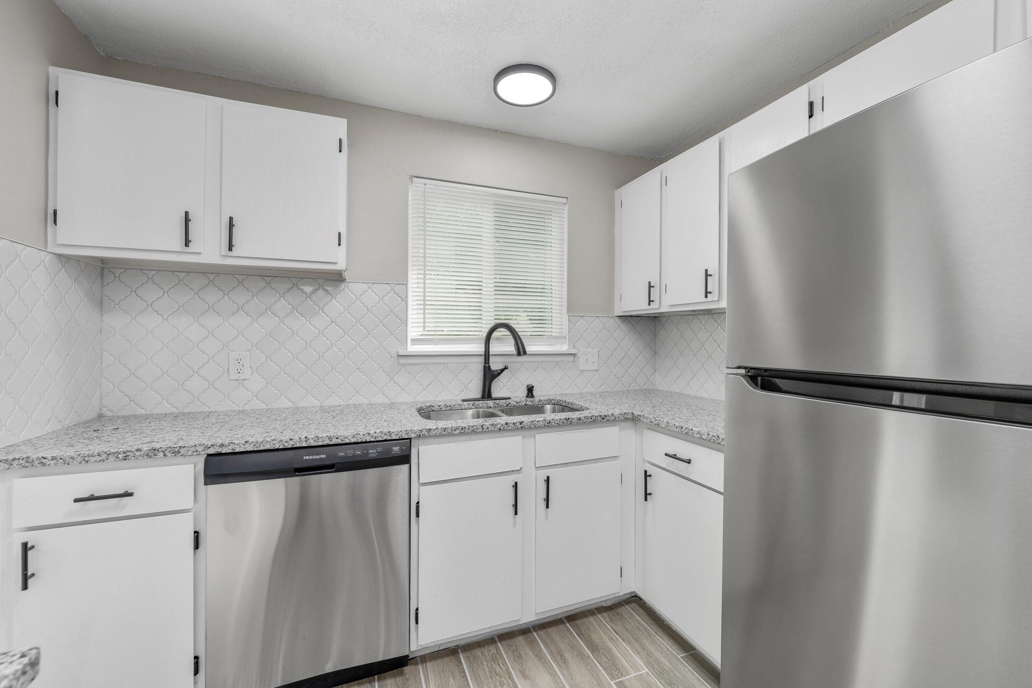 3124 N Brookfield Property Photo 15