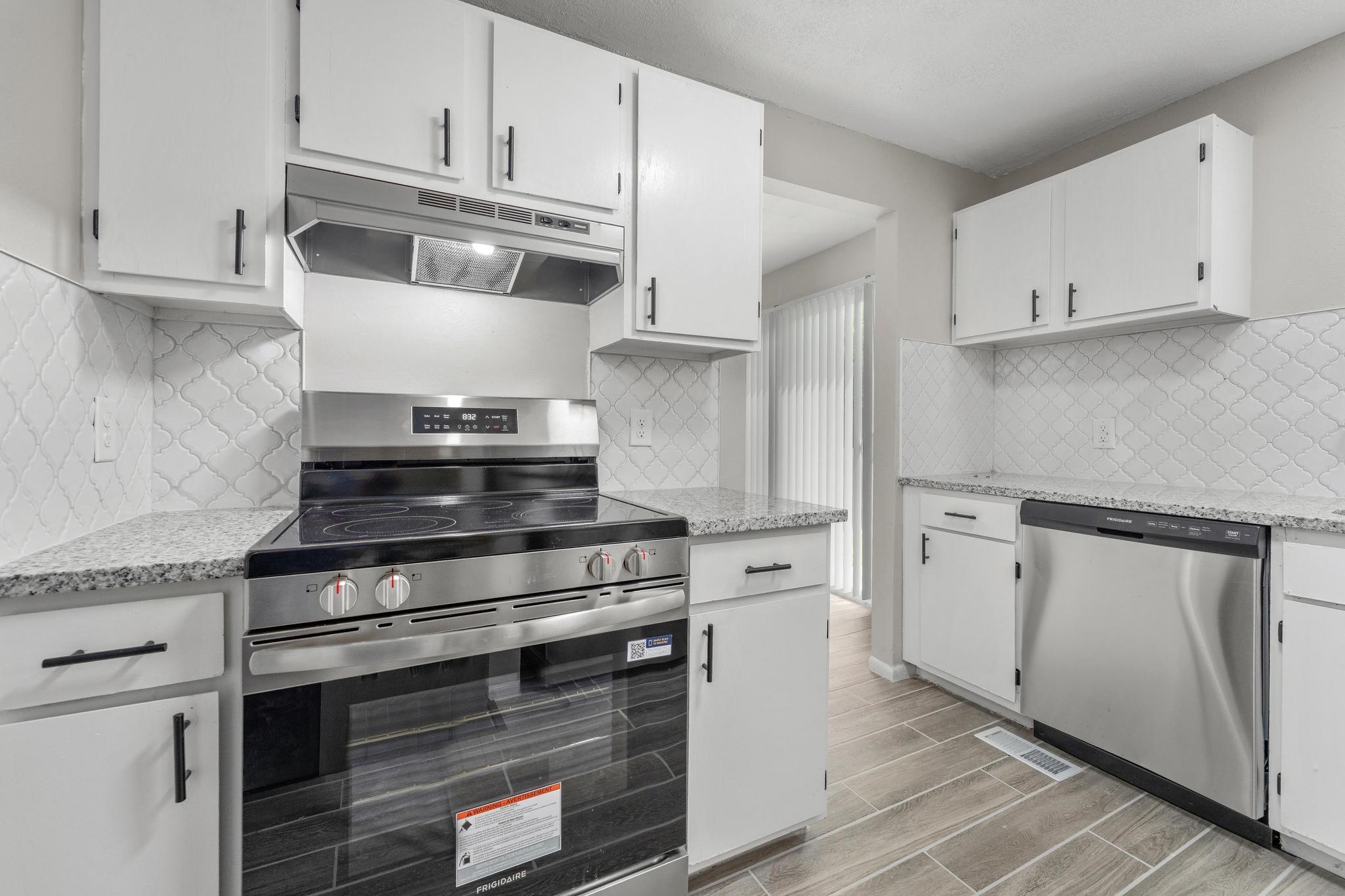 3124 N Brookfield Property Photo 17