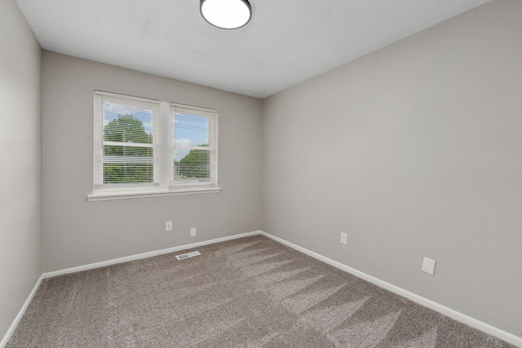 3124 N Brookfield Property Photo 22