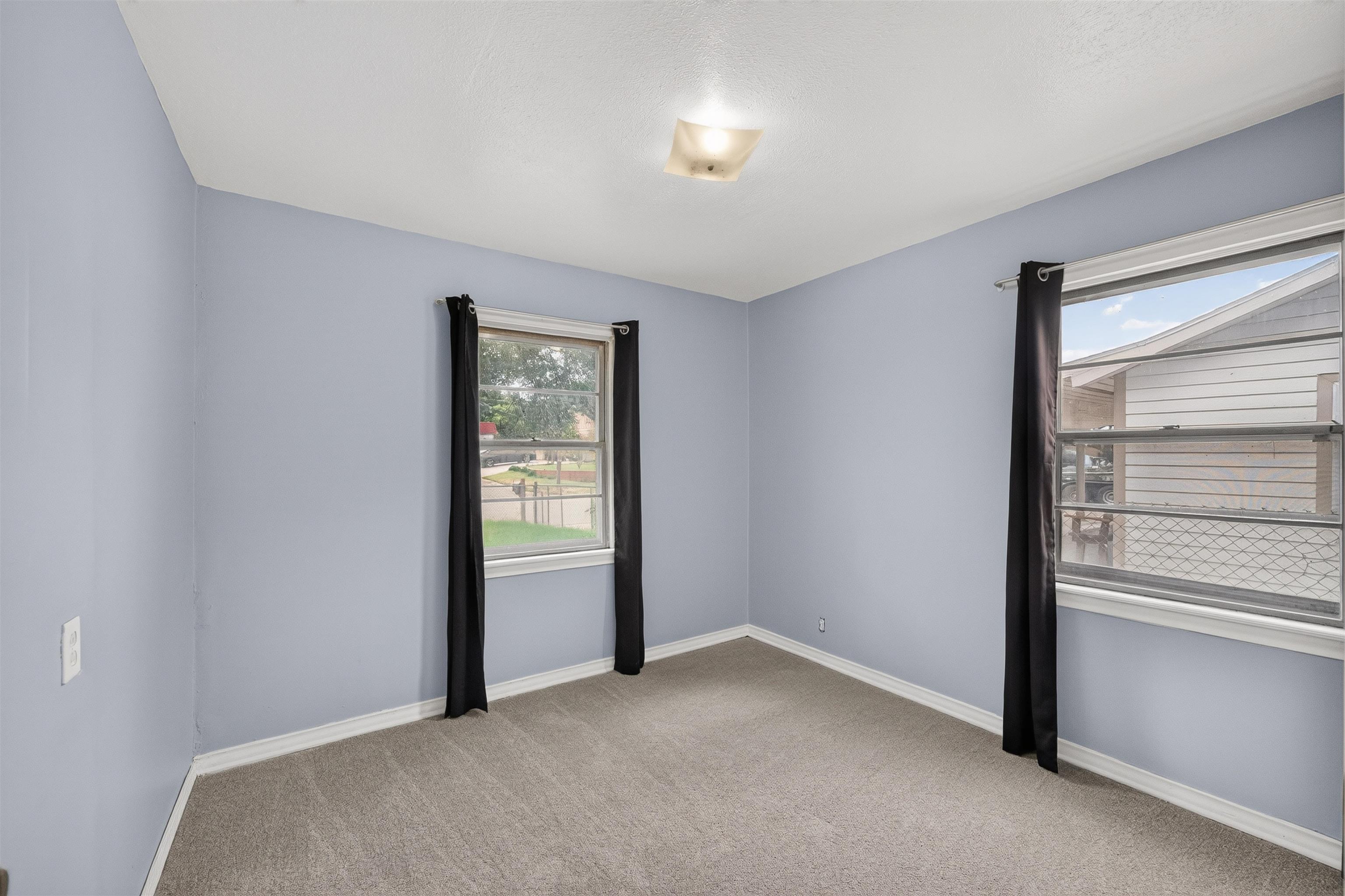 4269 S Cumberland St Property Photo 22