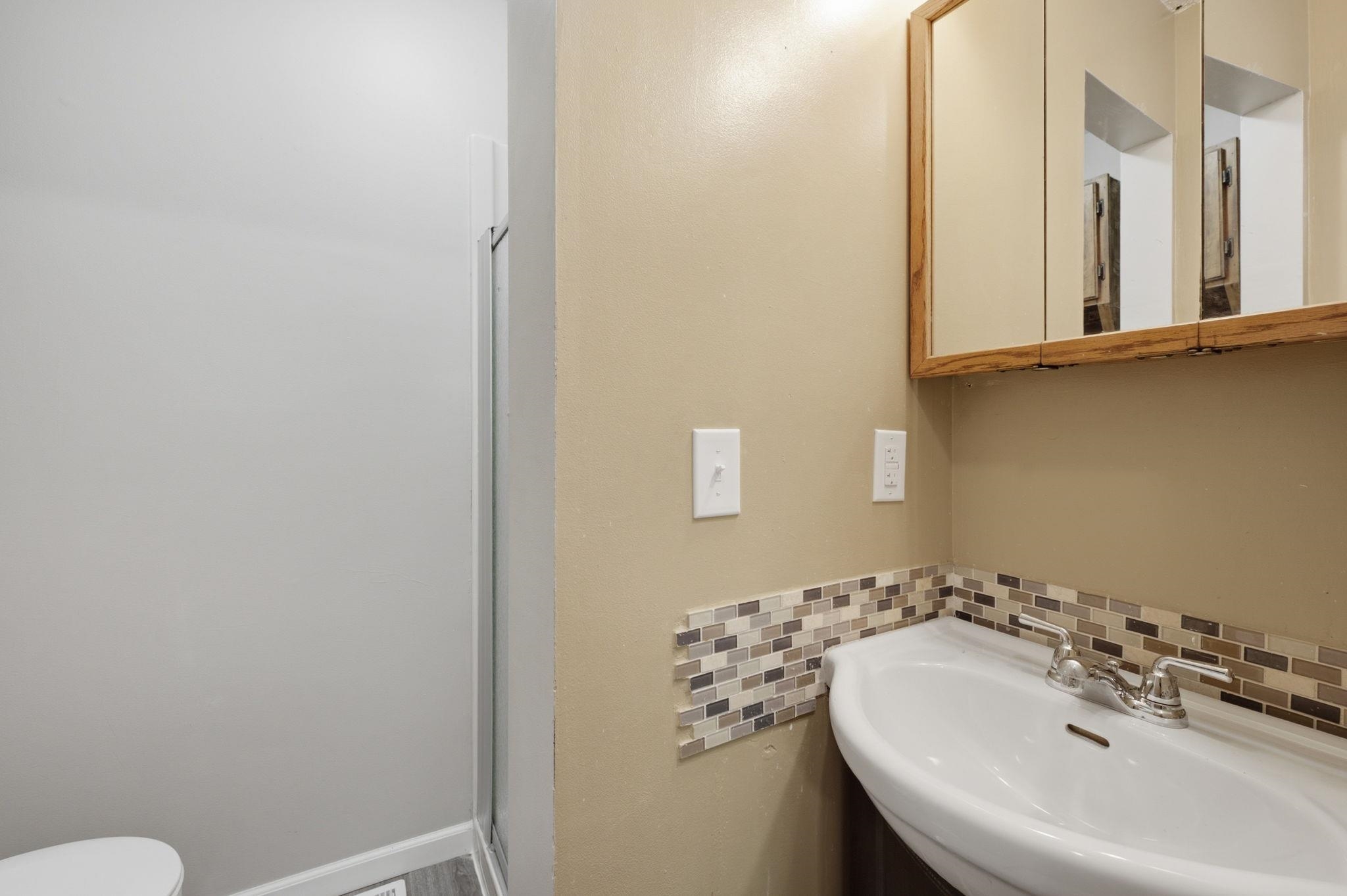 1614 N Main St Property Photo 16