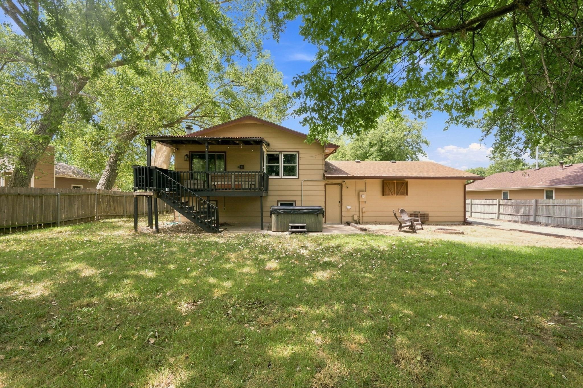 1614 N Main St Property Photo 29