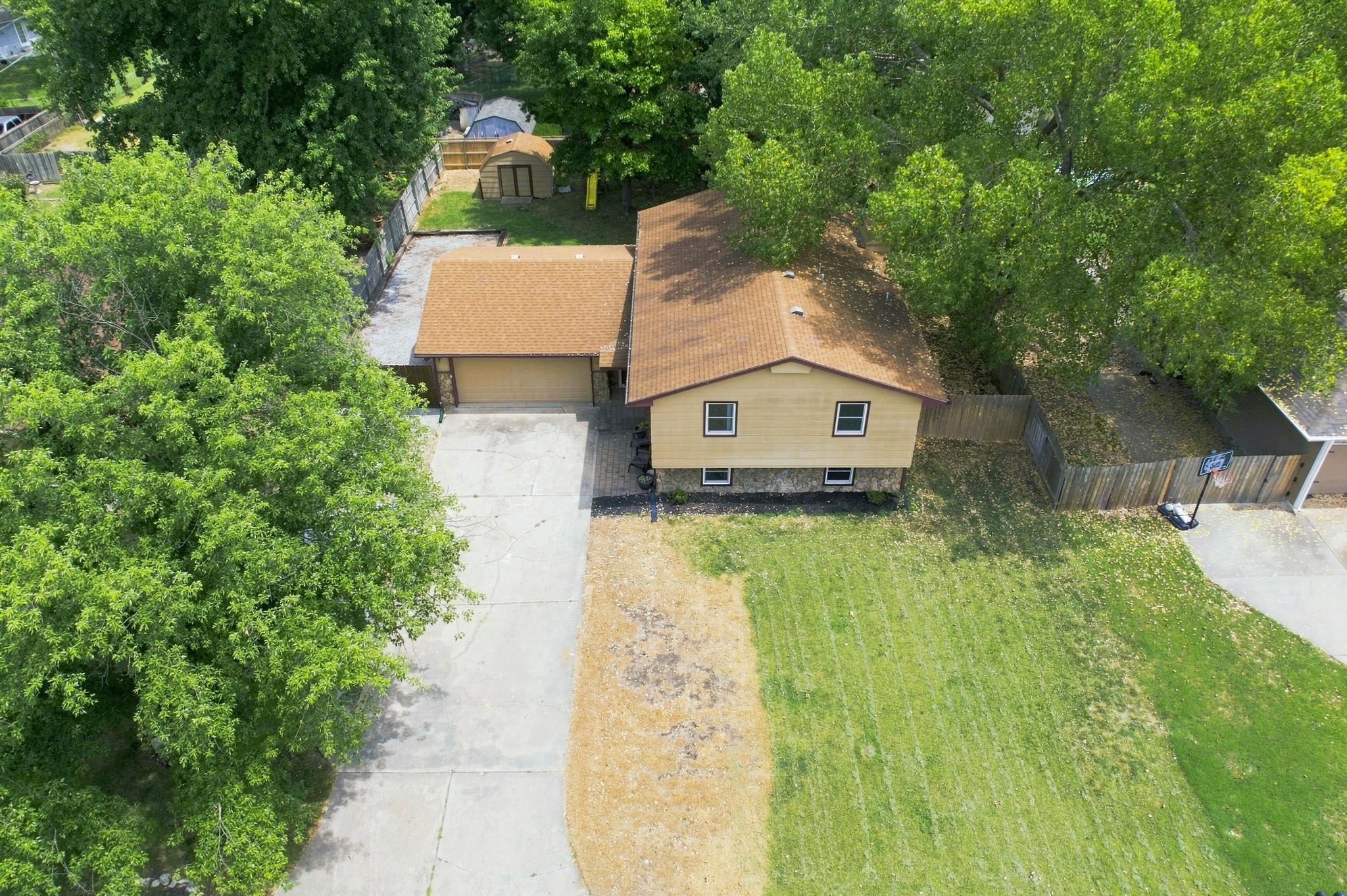 1614 N Main St Property Photo 35