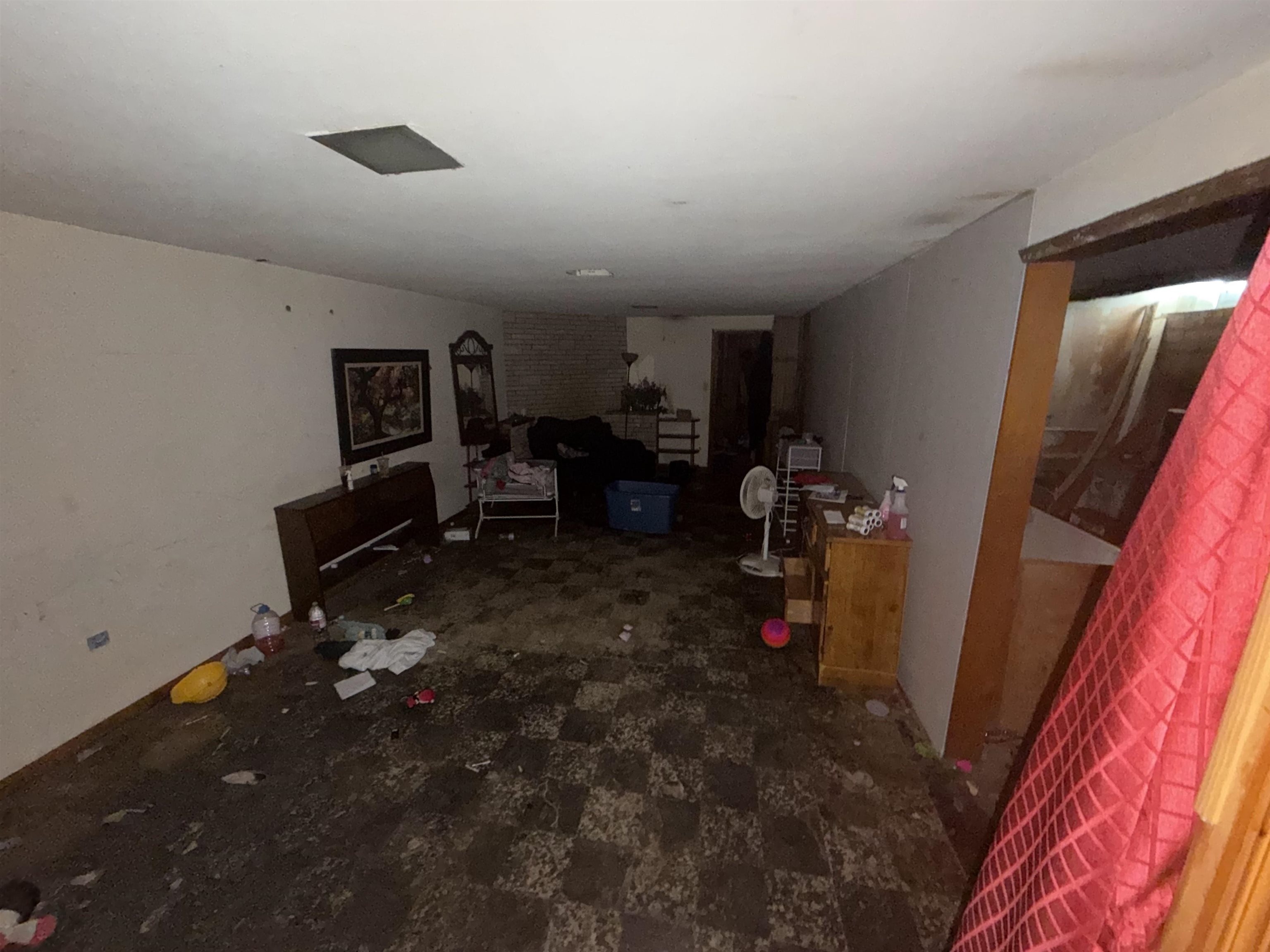 2201 S Broadview St Property Photo 13