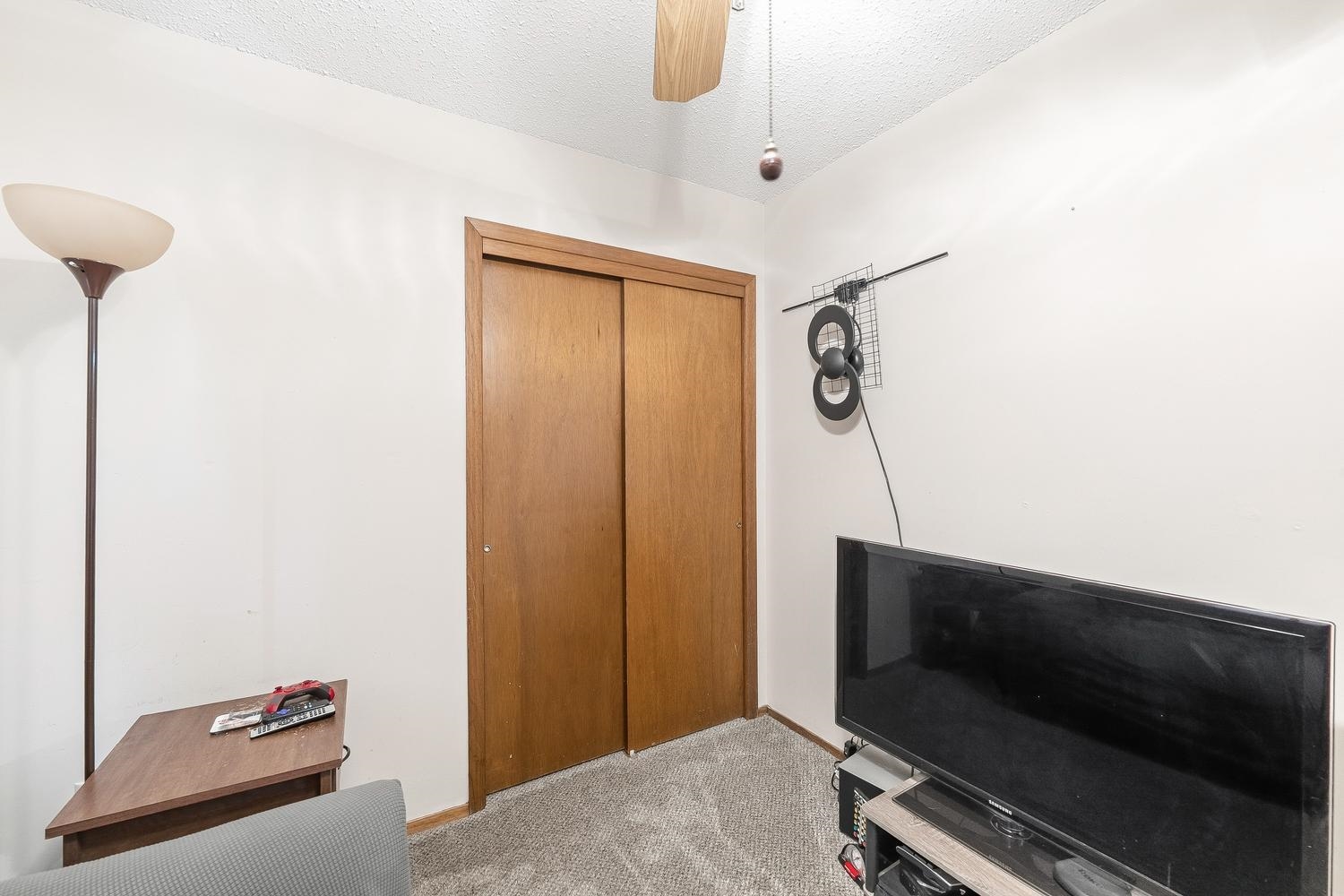 6760 N Tarrytown St Property Photo 18