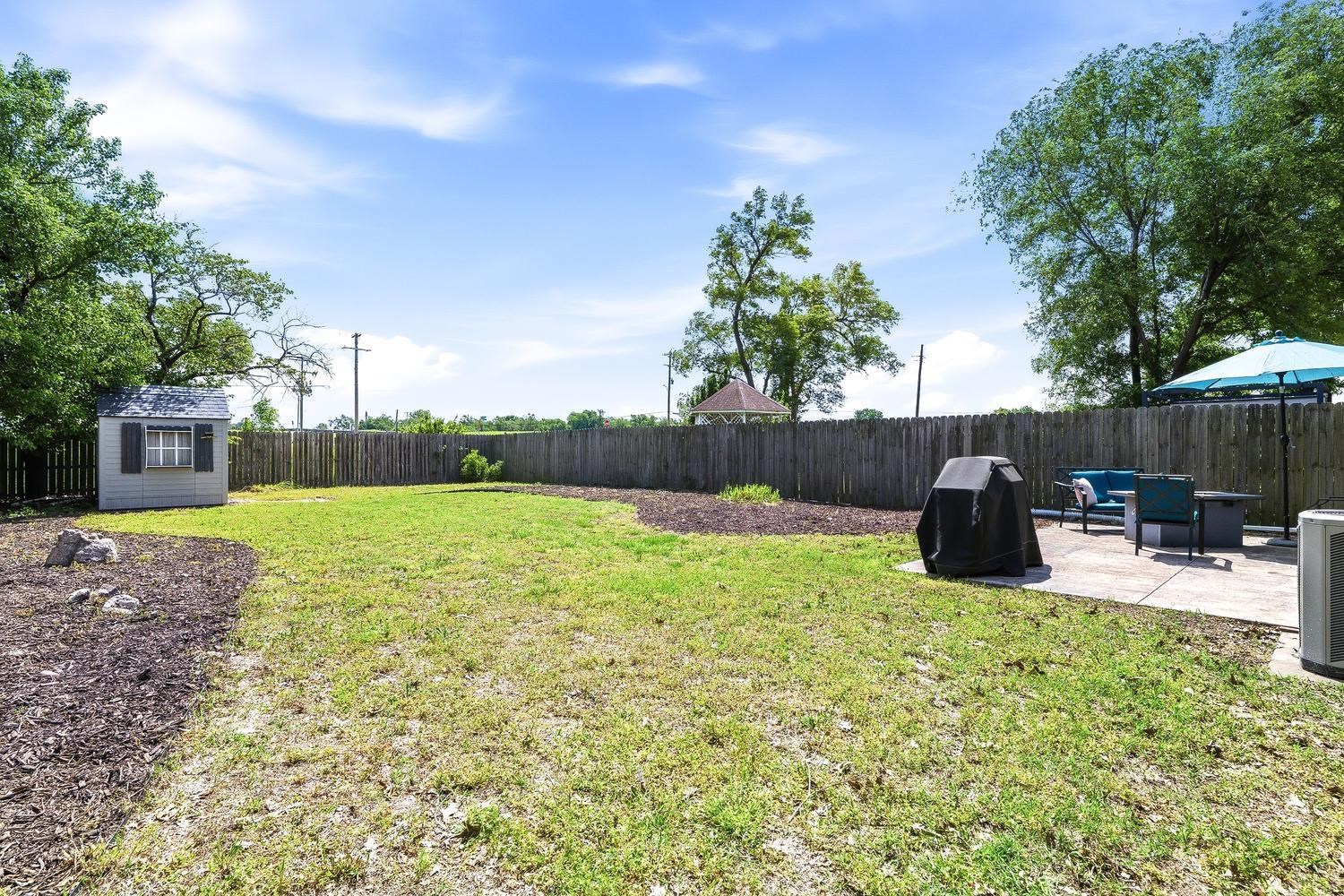 3824 N Garland St Property Photo 24
