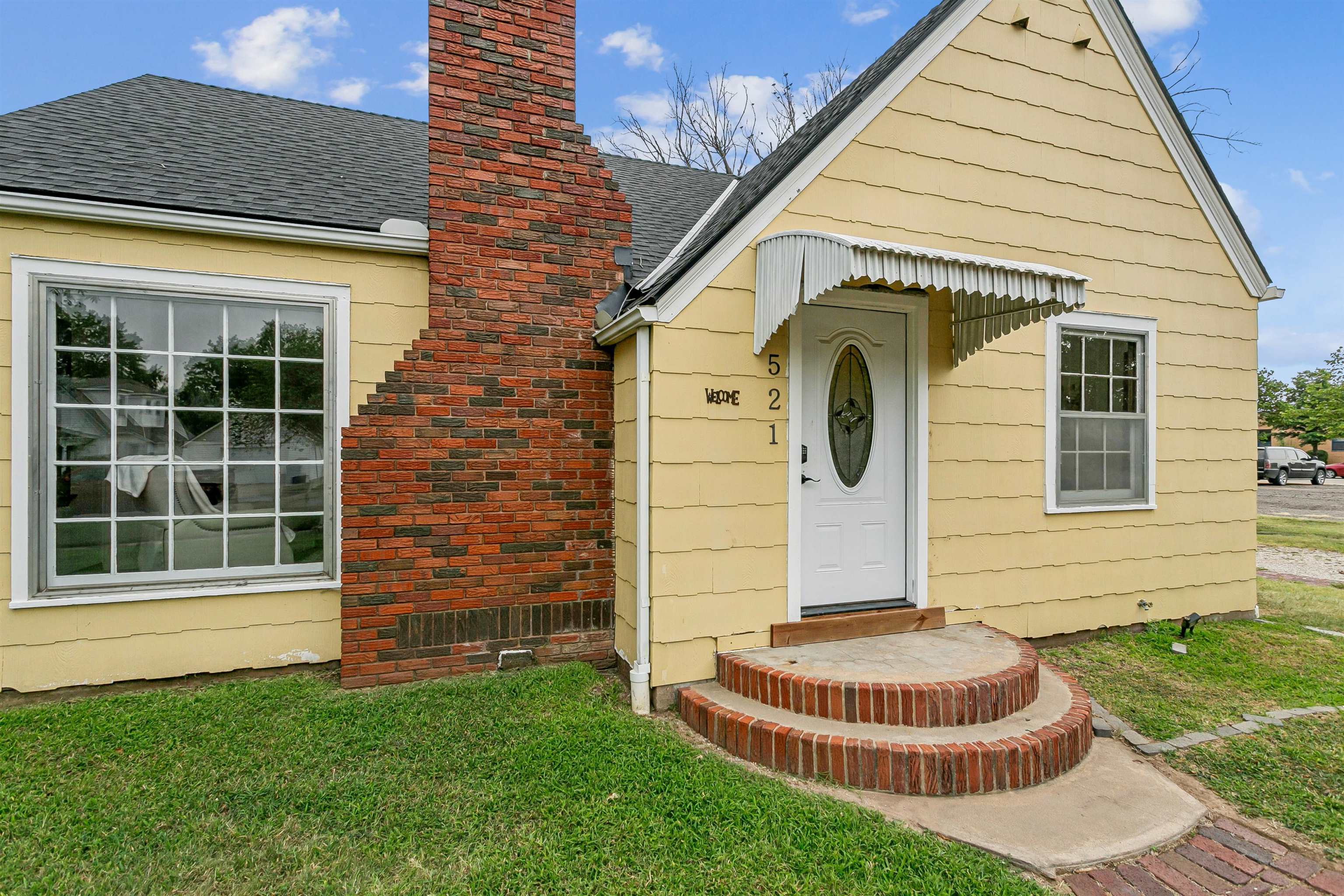 521 N Marshall St Property Photo 3