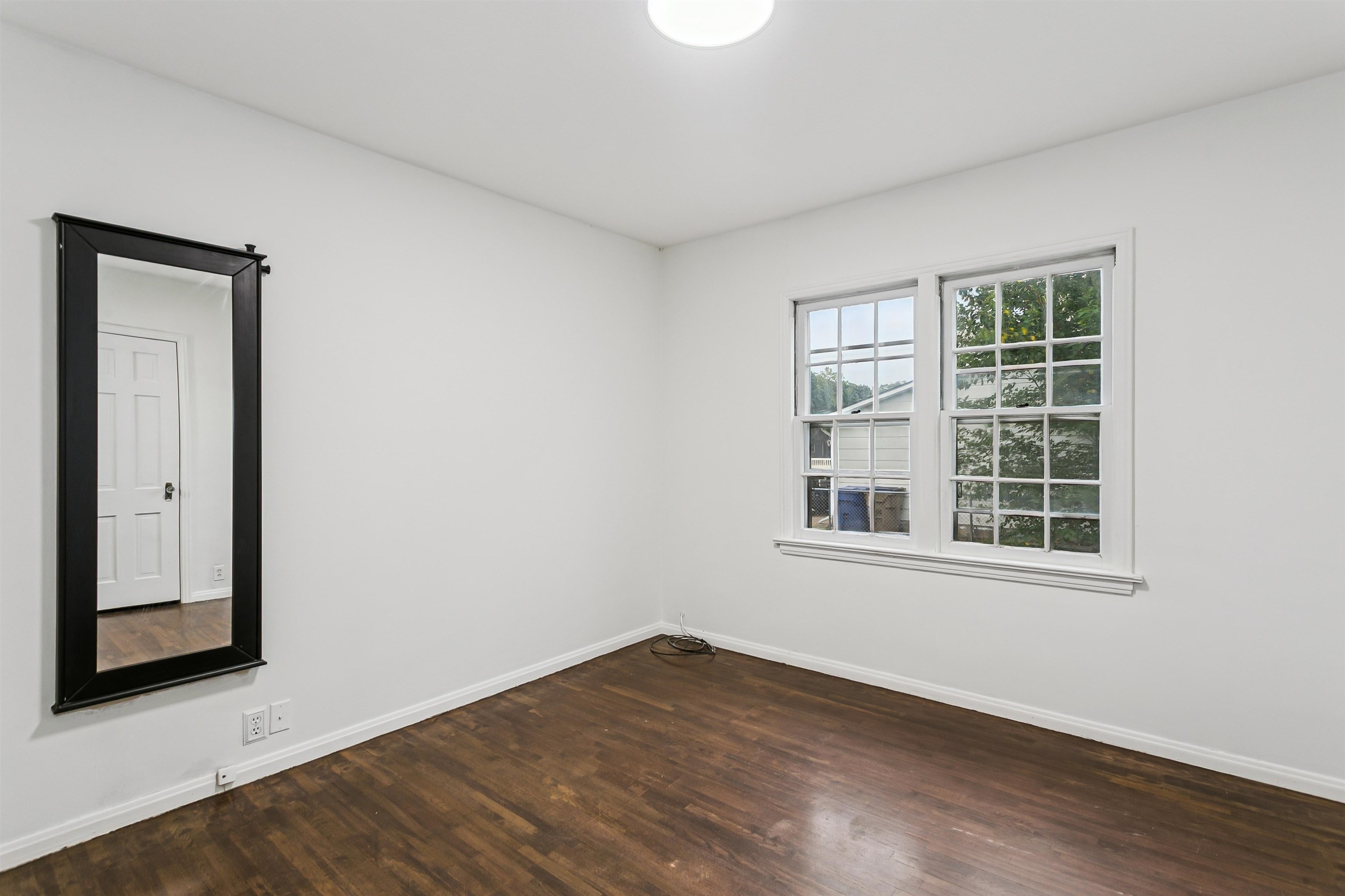 521 N Marshall St Property Photo 16