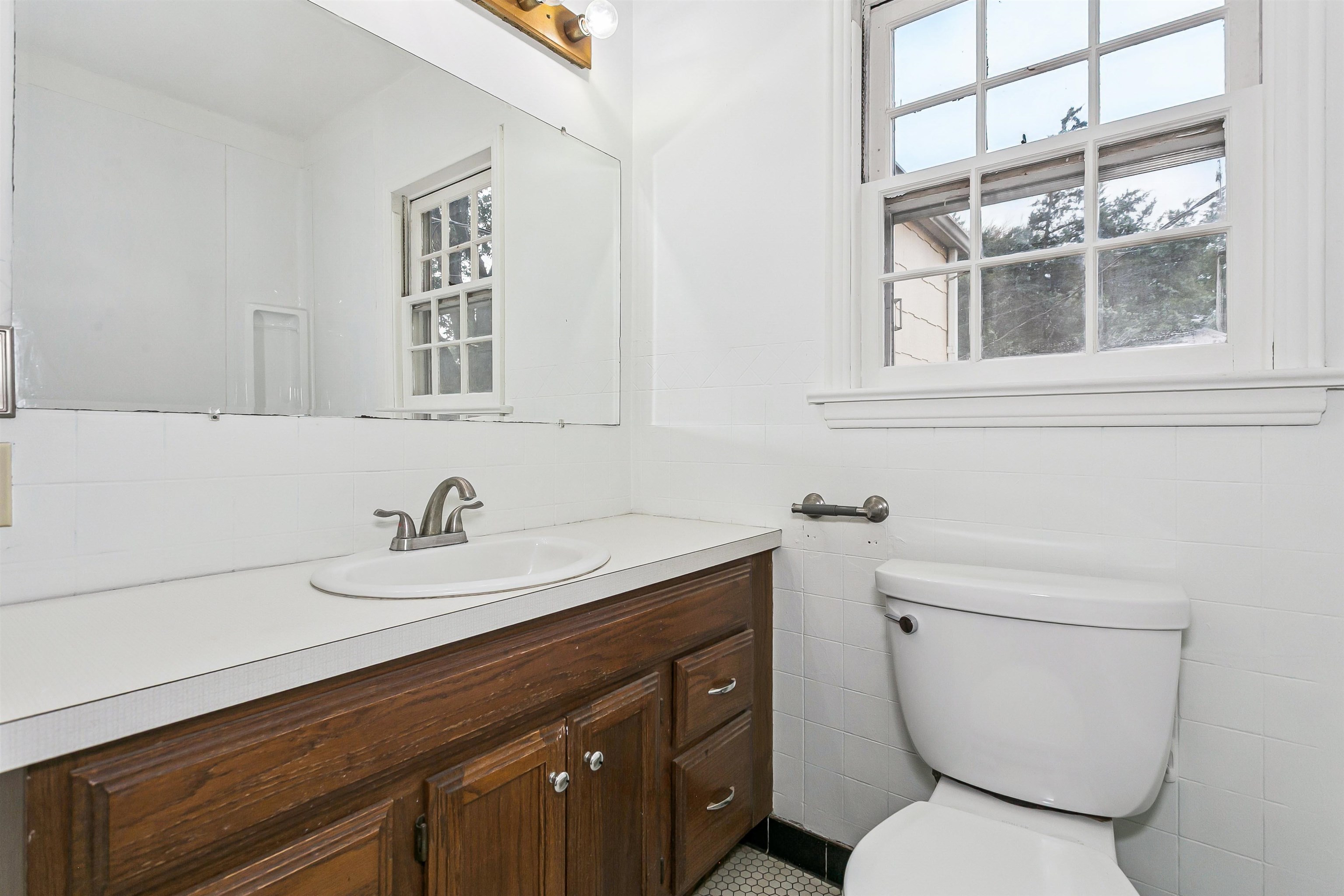 521 N Marshall St Property Photo 19